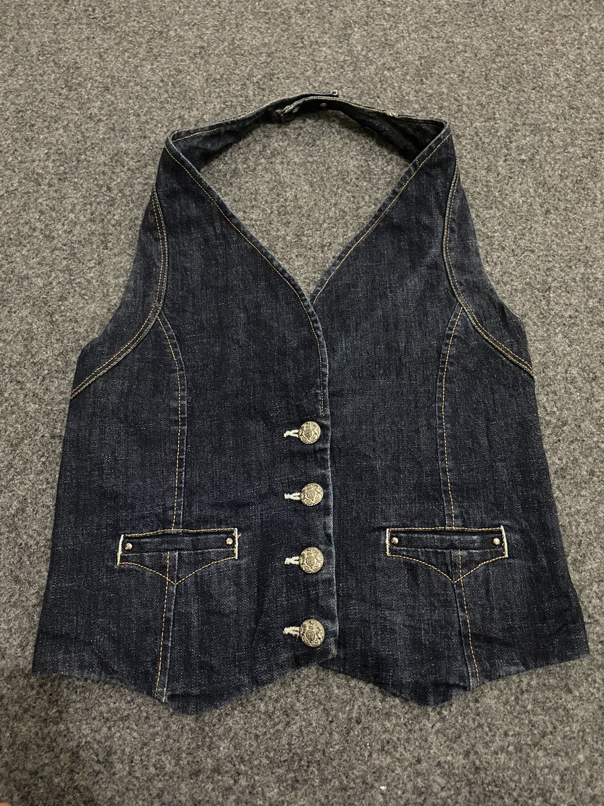 Japanese Brand × Vintage Vintage Y2K tyte denim vest women Size XS / US 0-2 / IT 36-38 - 1 Thumbnail