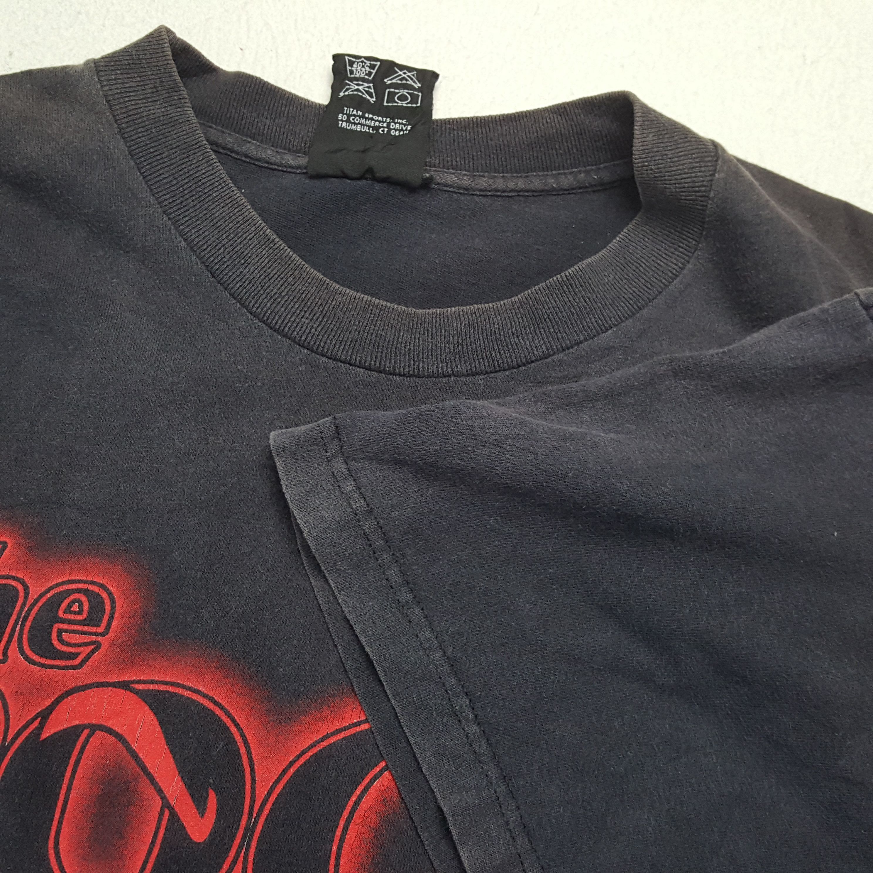 Vintage × WWE × WWF WWE WWF THE ROCK Center Design Vintage Tshirt Size US L / EU 52-54 / 3 - 7 Thumbnail