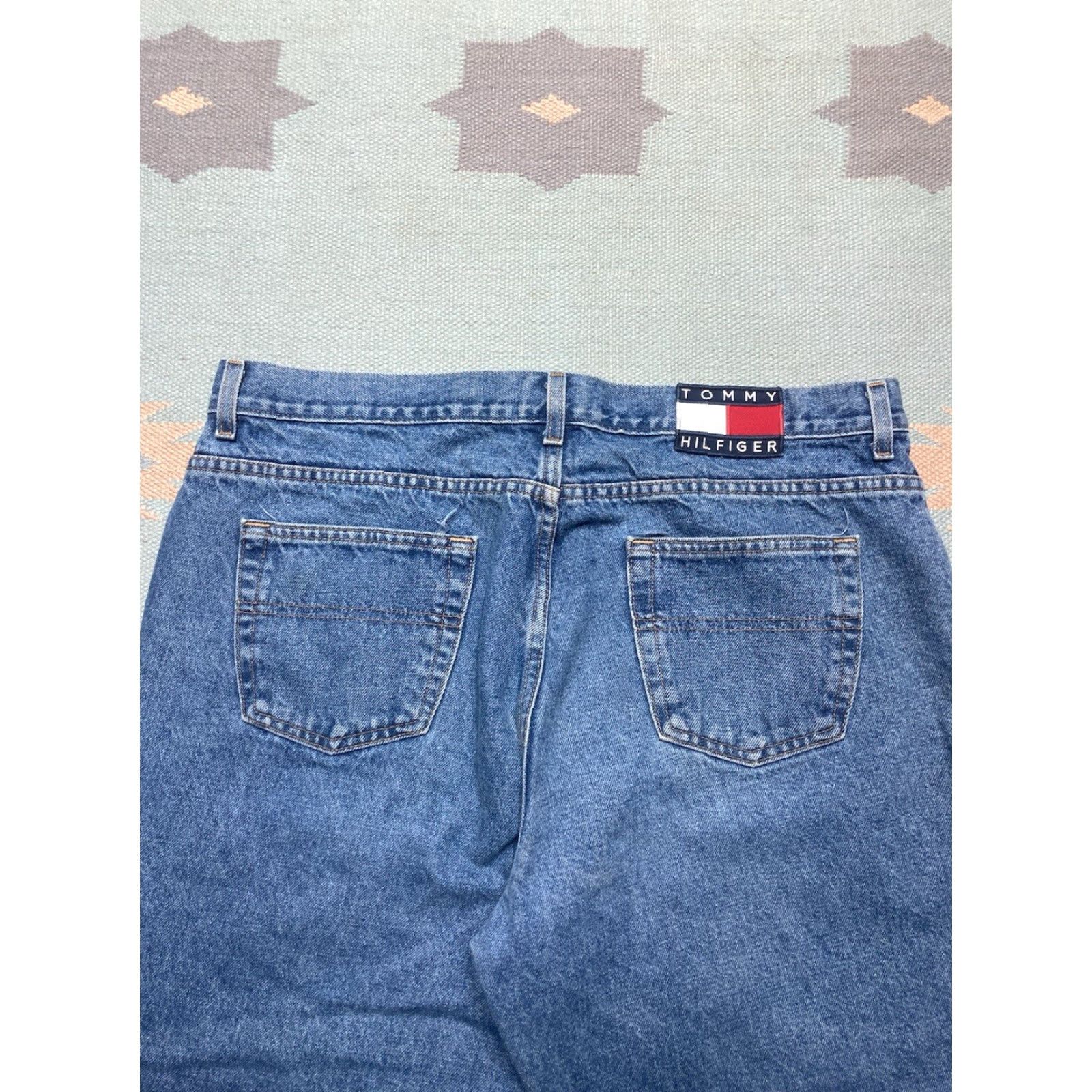 Tommy Hilfiger VINTAGE Tommy Hilfiger Jeans Wide-Leg Hip Hop 38x25 Men Blue 38 25 Inseam Skater Baggy Style Retro Y2K Flag Size US 38 / EU 54 - 3 Thumbnail
