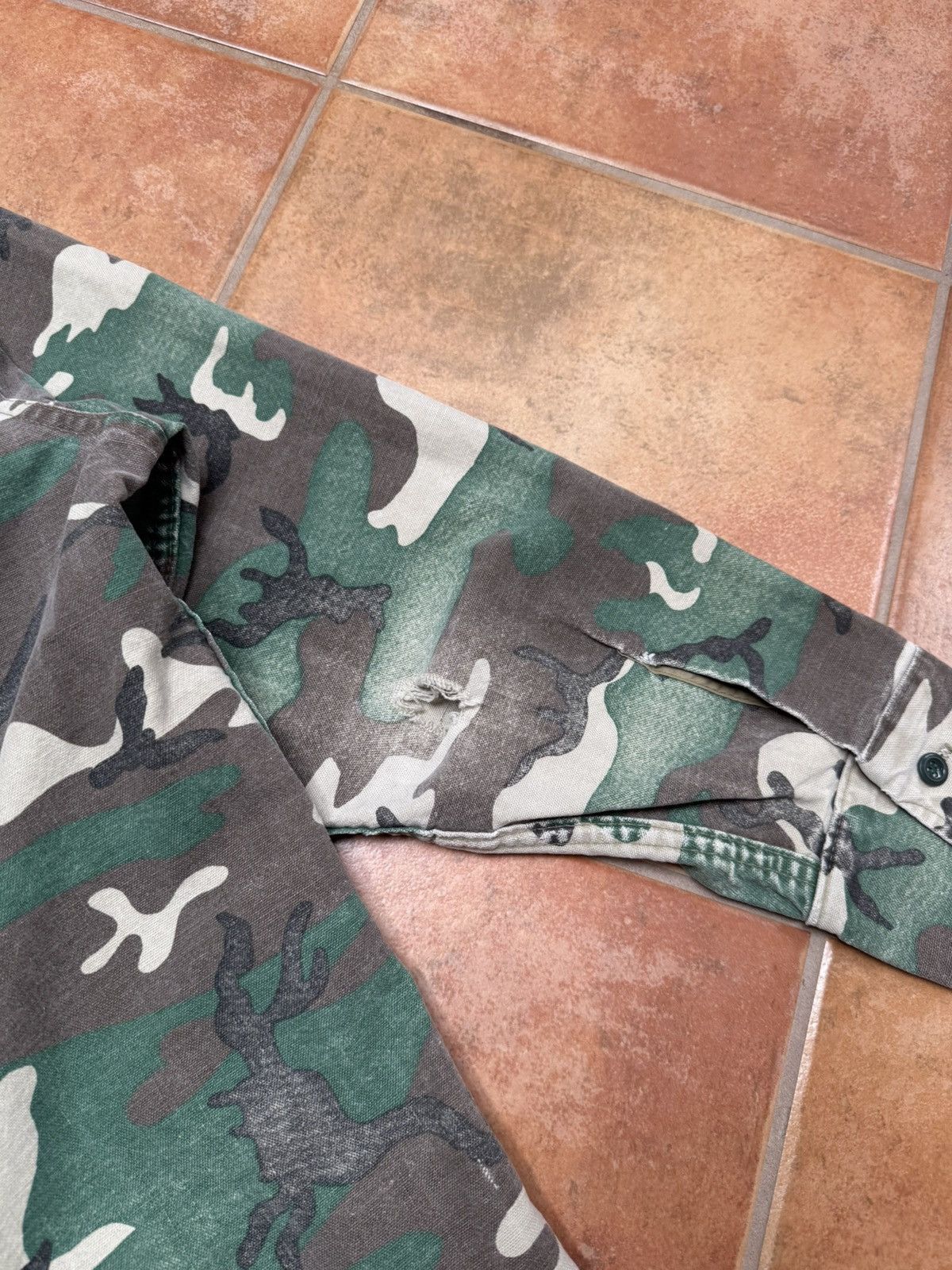 Cabelas Vintage Faded Camo Button Up Size US M / EU 48-50 / 2 - 12 Thumbnail