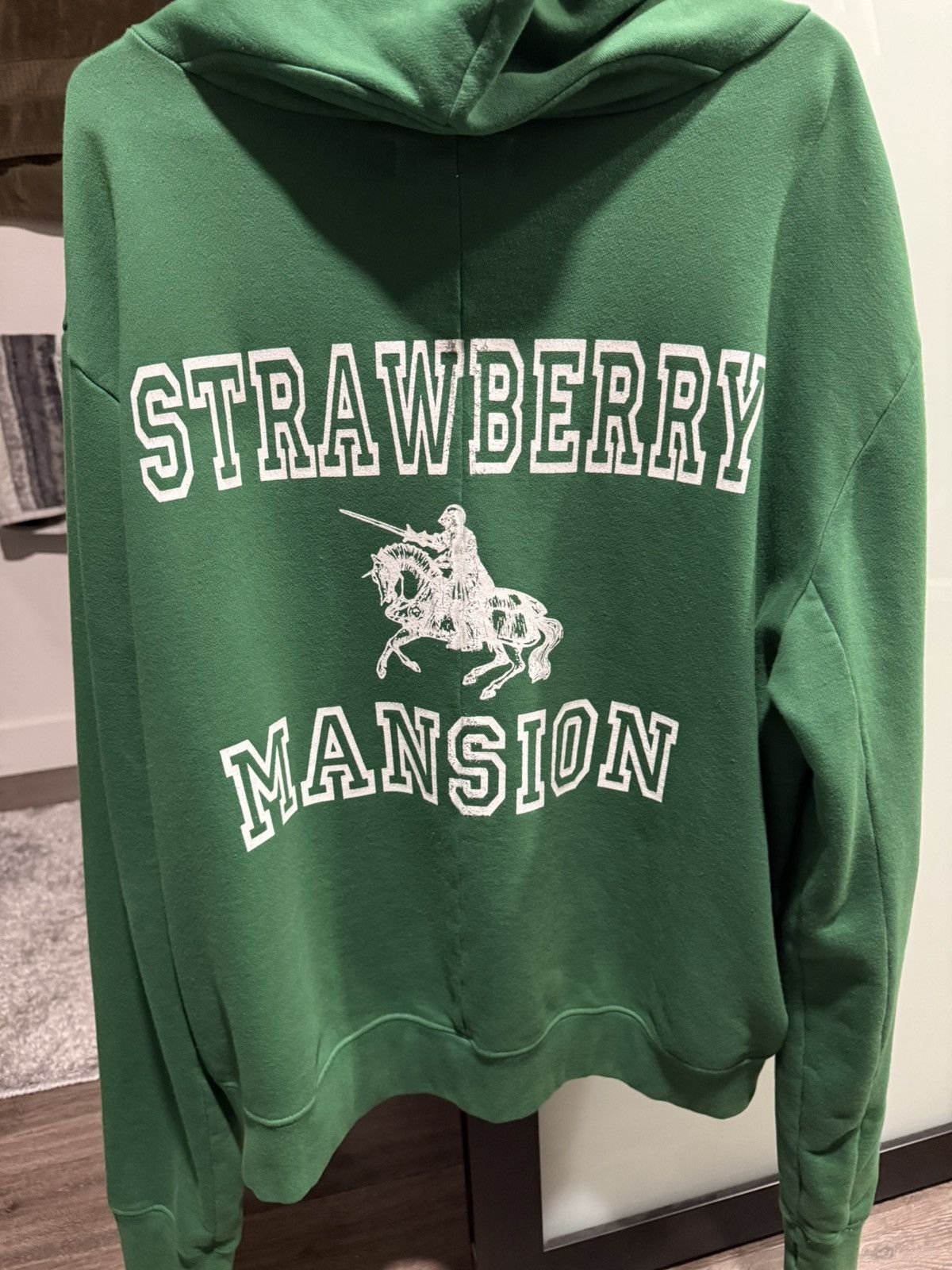 Unwanted Unwanted Strawberry Mansion Zip-Up Hoodie (L) Size US L / EU 52-54 / 3 - 4 Thumbnail