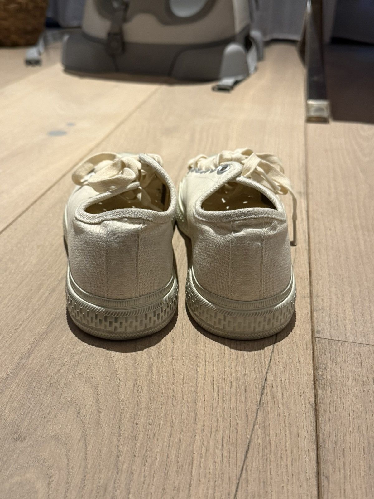 Acne Studios Acne studio low top white soft tumbled Size US 7 / IT 37 - 4 Thumbnail