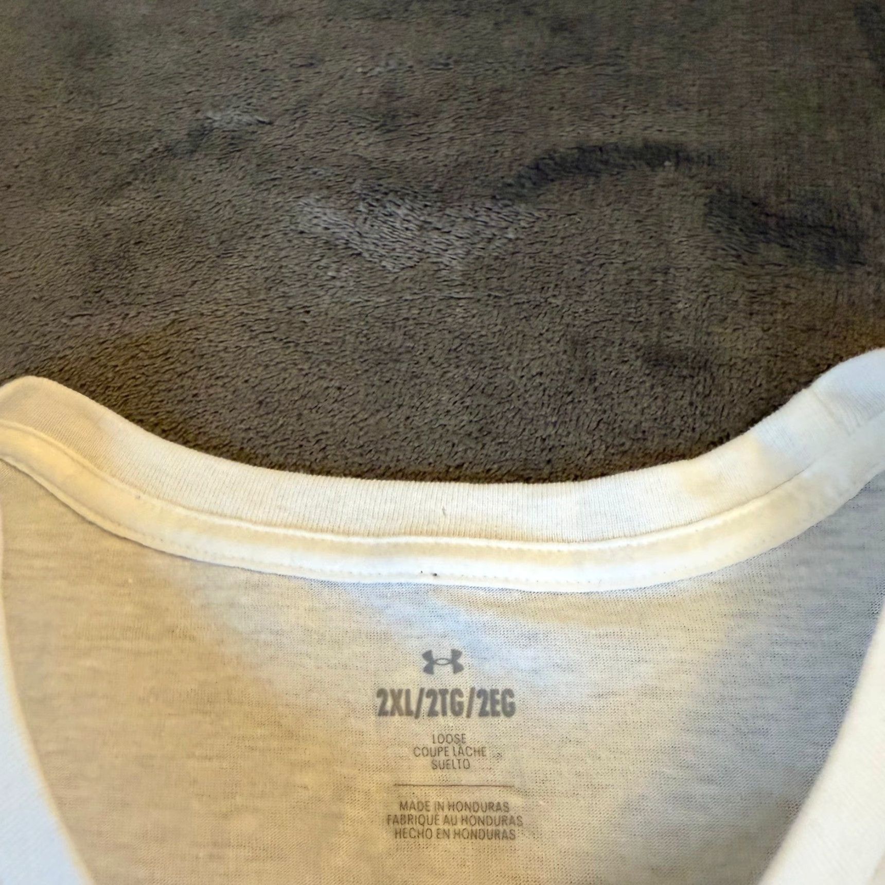Under Armour Under Armour T Shirt White Graphic Print Loose Fit Short Sleeve Mens XXL 2XL Size US XXL / EU 58 / 5 - 5 Thumbnail