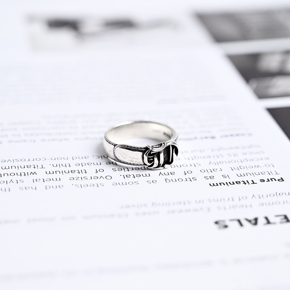 Chrome Hearts CHROME HEARTS BELTED GNSLNGR RING SILVER Size ONE SIZE - 1 Thumbnail