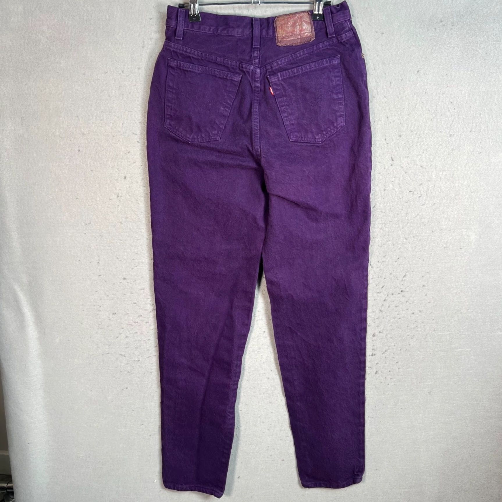 Levi's VINTAGE Levi's Women's High-Waisted Tapered Jeans Size 11 (26 in Waist) Purple Denim Size 32" / US 10 / IT 46 - 2 Thumbnail