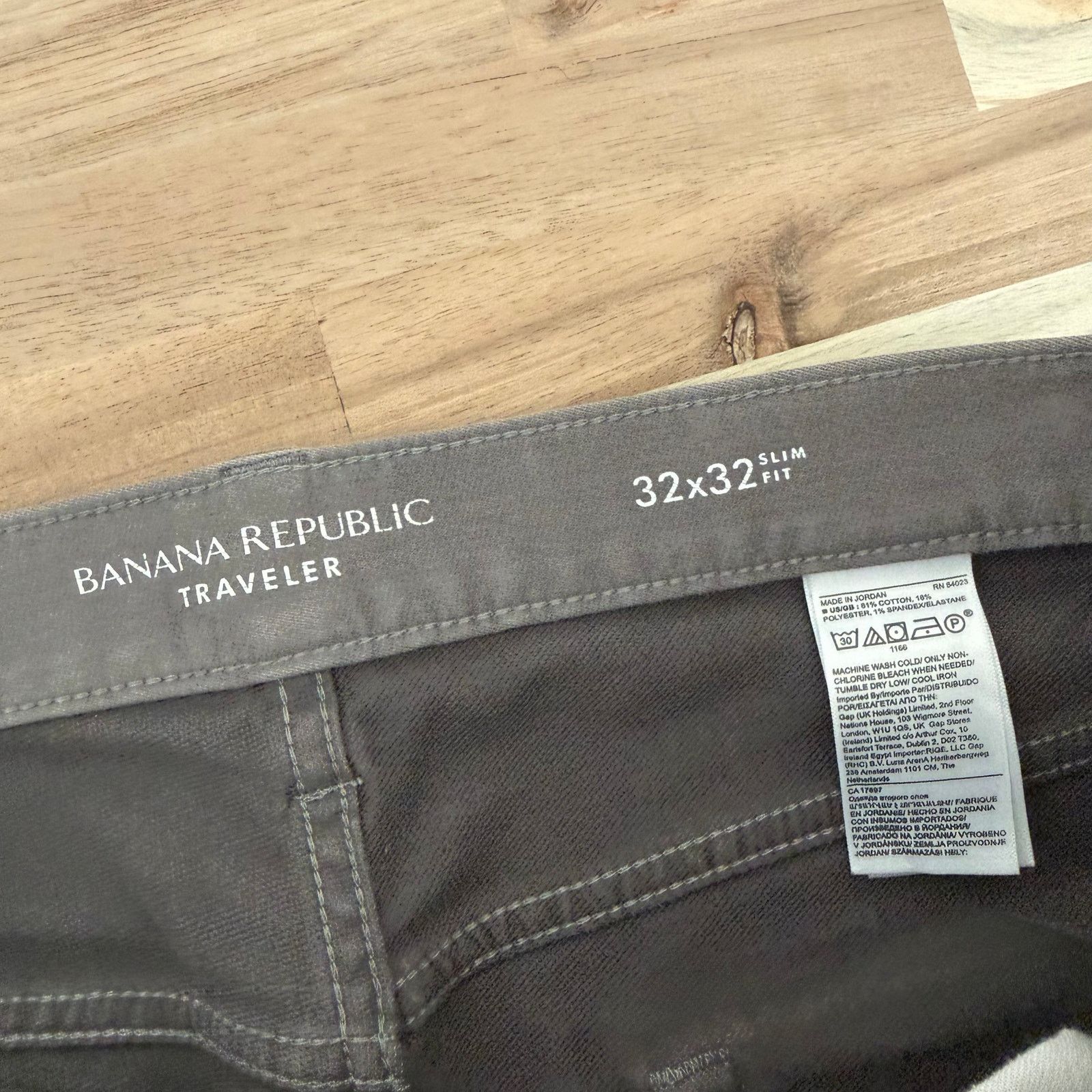 Banana Repuclic Gray Slim Fit Traveler Jenans Sz 32x32
