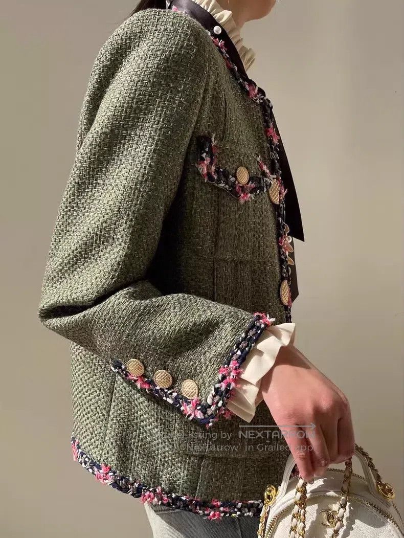Chanel Chanel Four-pocket colorful floral rolled-edge tweed long- Size XS / US 0-2 / IT 36-38 - 9 Thumbnail