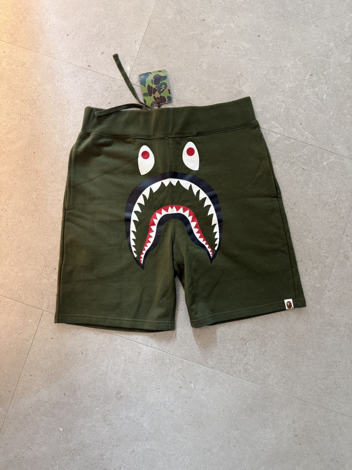 Bape Bape Olive Shark Shorts Size US 32 / EU 48 - 1 Thumbnail