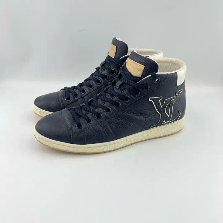 Louis Vuitton Louis Vuitton Logo High-Top Sneakers in Dark Blue -2508 Size US 8.5 / EU 41-42 - 1 Thumbnail
