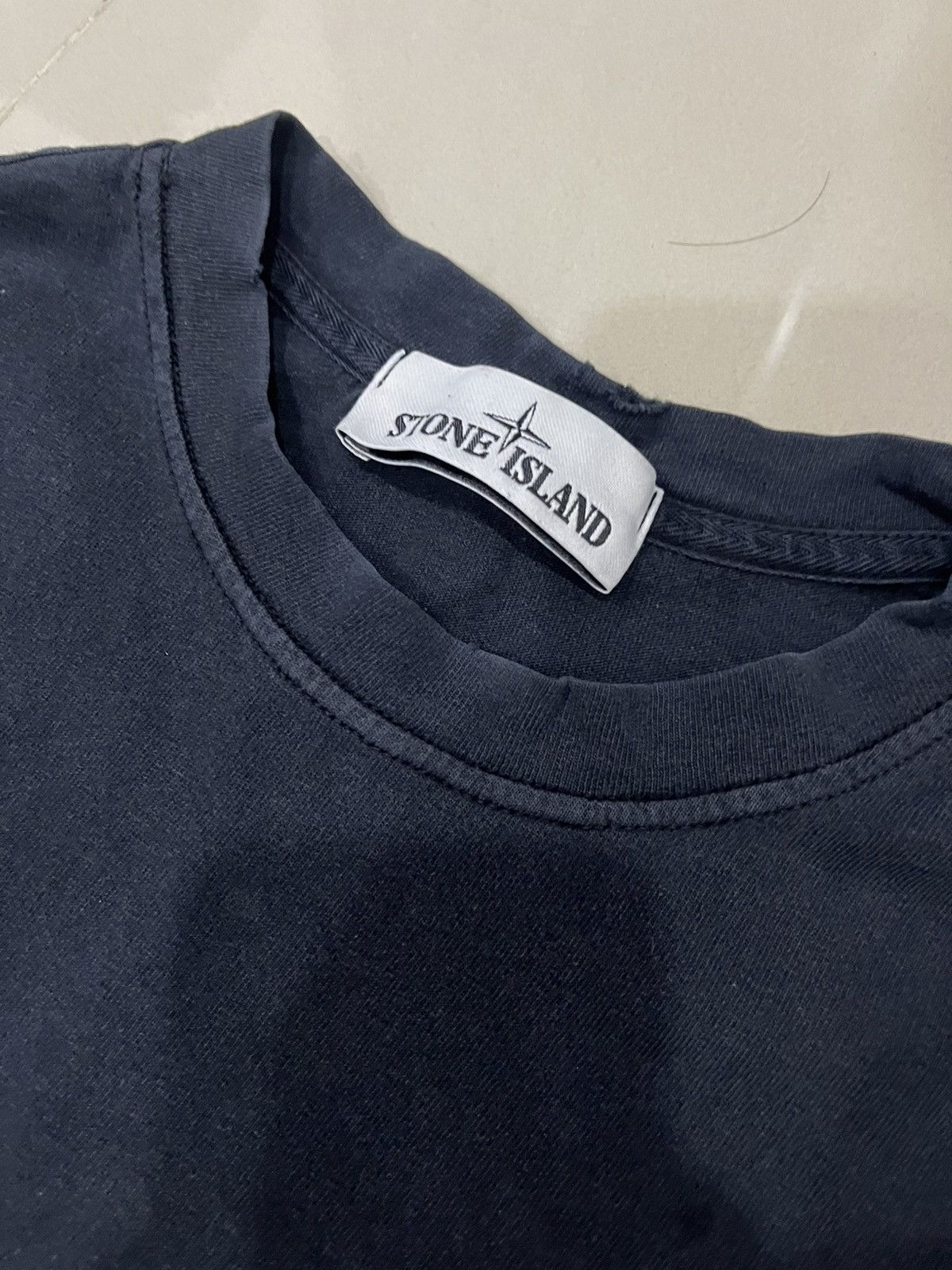 Stone Island Stone Island Navy Long Sleeve Tee w/ Badge Logo Patch Size US S / EU 44-46 / 1 - 2 Thumbnail