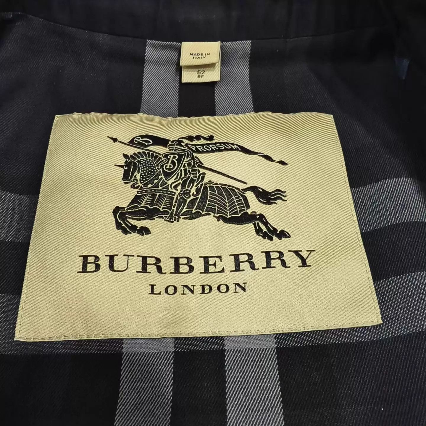 Burberry Burberry Black Long Trench Coat 52 99 Size US L / EU 52-54 / 3 - 3 Thumbnail