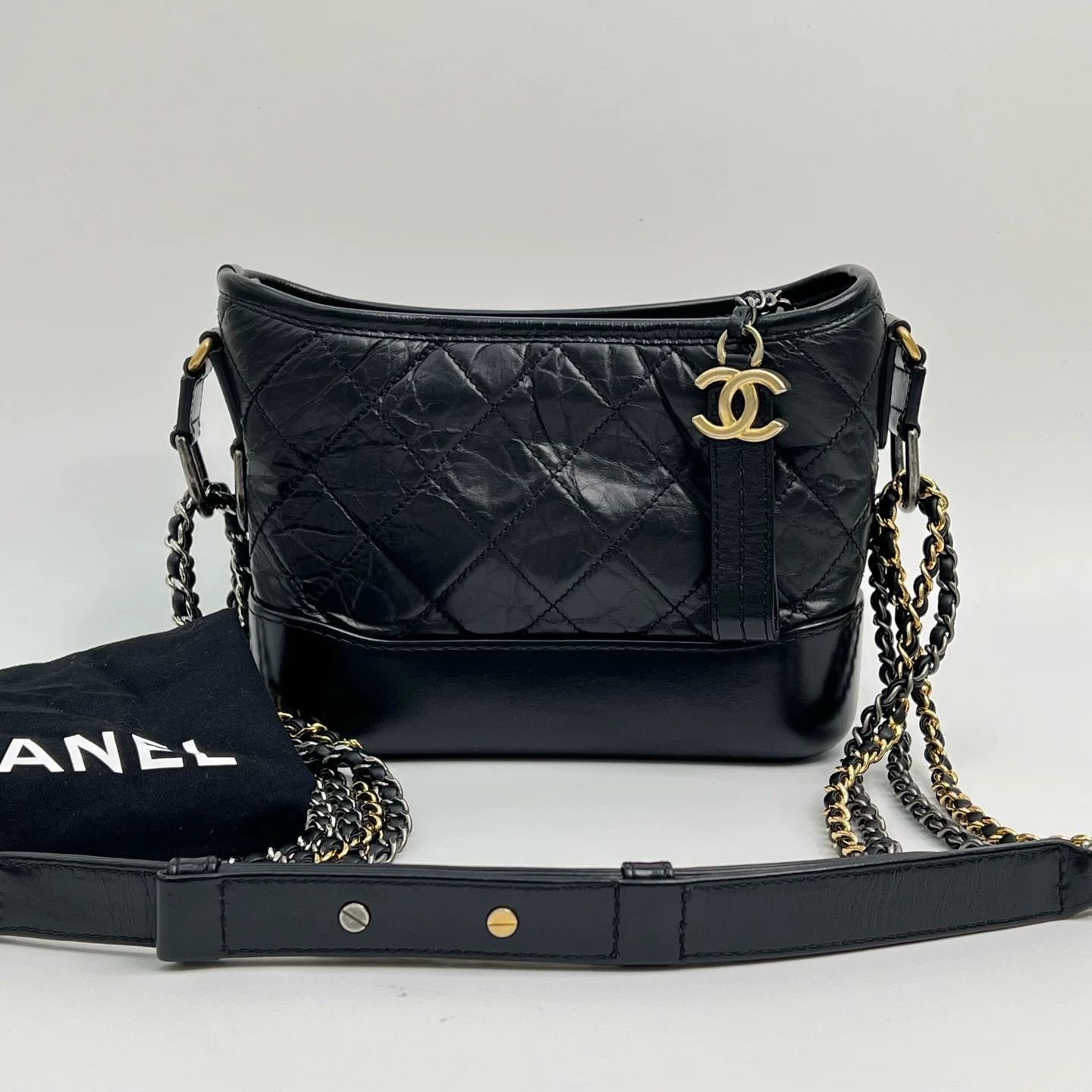 Chanel Pre-loved Bag Very good condition Size ONE SIZE - 1 Thumbnail