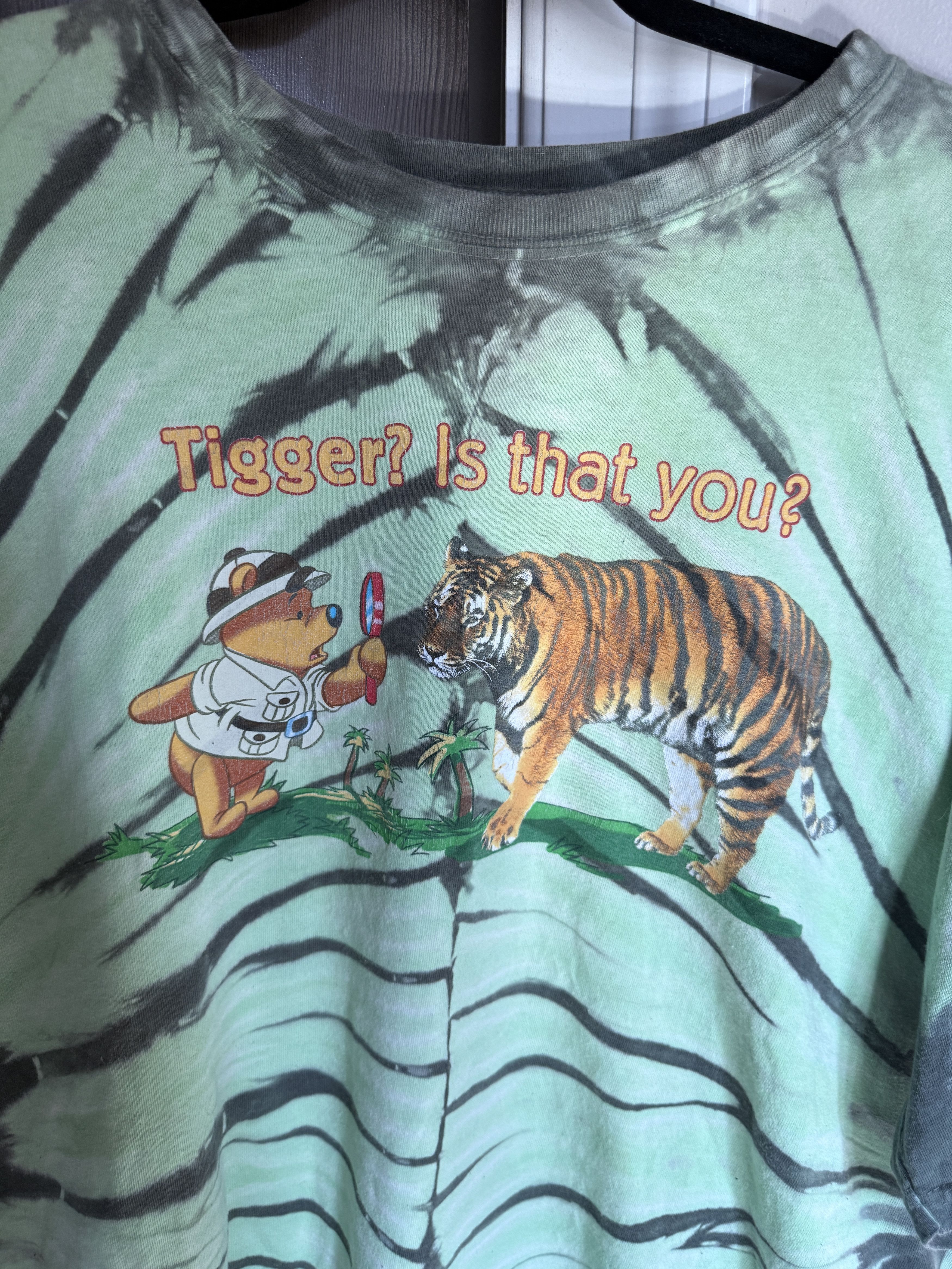 Disney Walt Disney Winnie The Pooh Tie Dye Size US XL / EU 56 / 4 - 2 Thumbnail