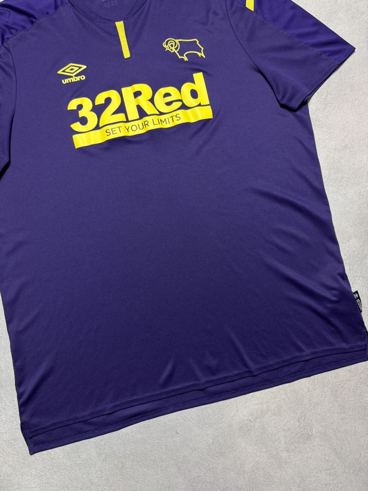Umbro Derby County 2021 2022 Third Shirt Soccer Jersey Umbro Size US XXL / EU 58 / 5 - 4 Thumbnail