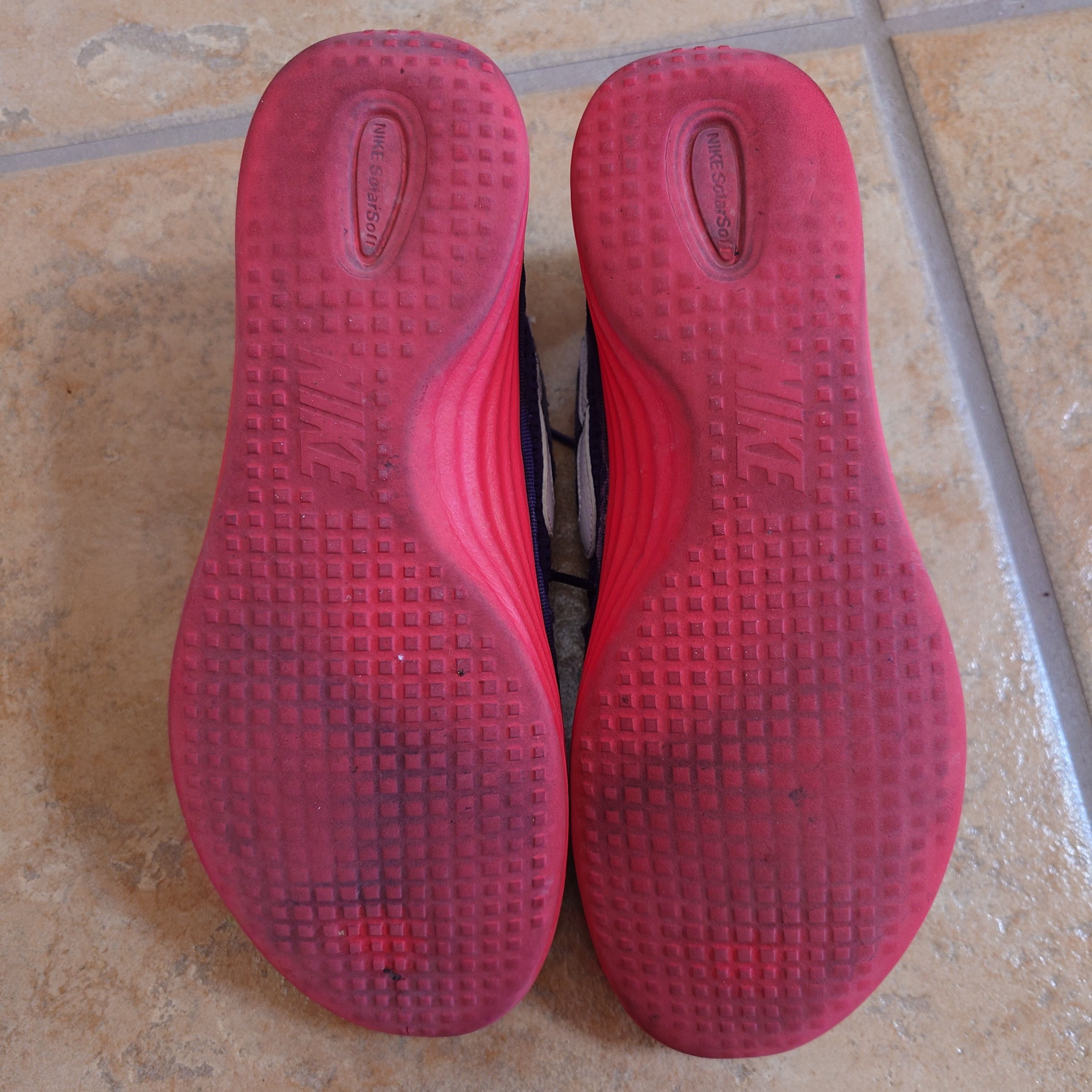 Nike Nike Solarsoft Running shoes US 9 Size US 9 / EU 42 - 4 Thumbnail