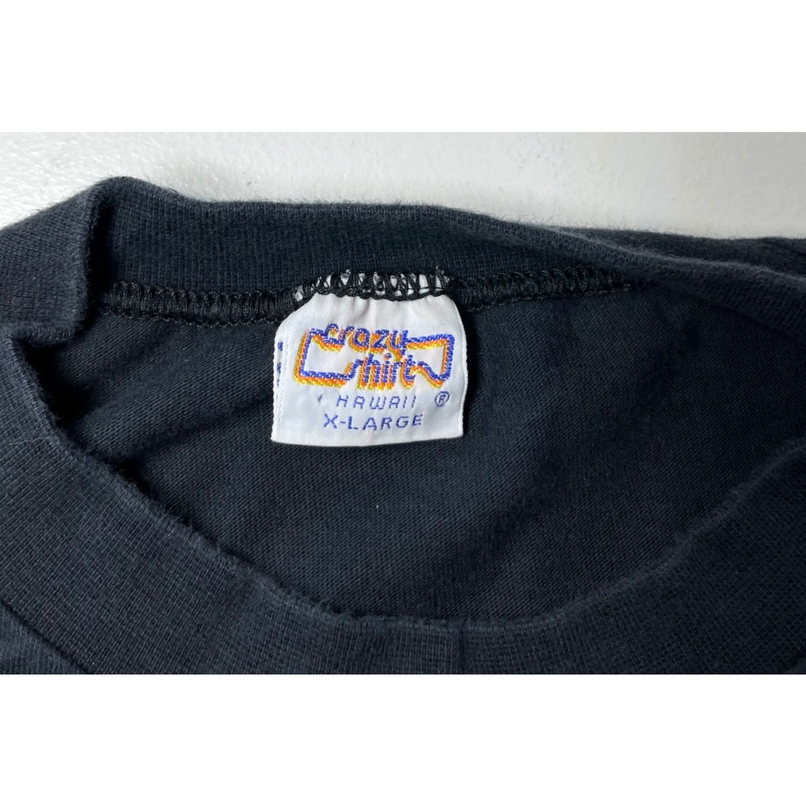 Vintage VINTAGE Crazy Shirts Hawaii Honolulu City Lights T-Shirt Double-Sided XL Men’s 90s Black Cotton Shirt Size US XL / EU 56 / 4 - 7 Thumbnail