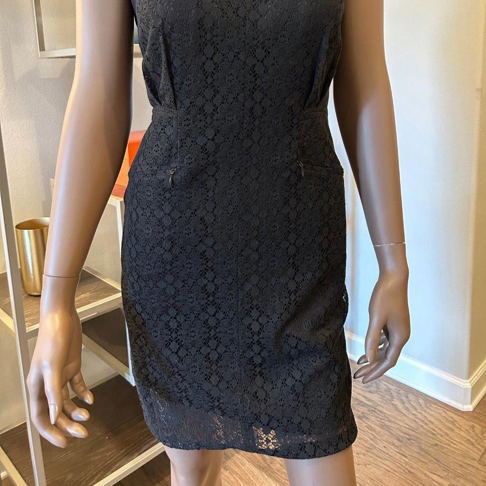 Designer ARK & Co Black Lace Dress with Black Lining Size M / US 6-8 / IT 42-44 - 3 Thumbnail