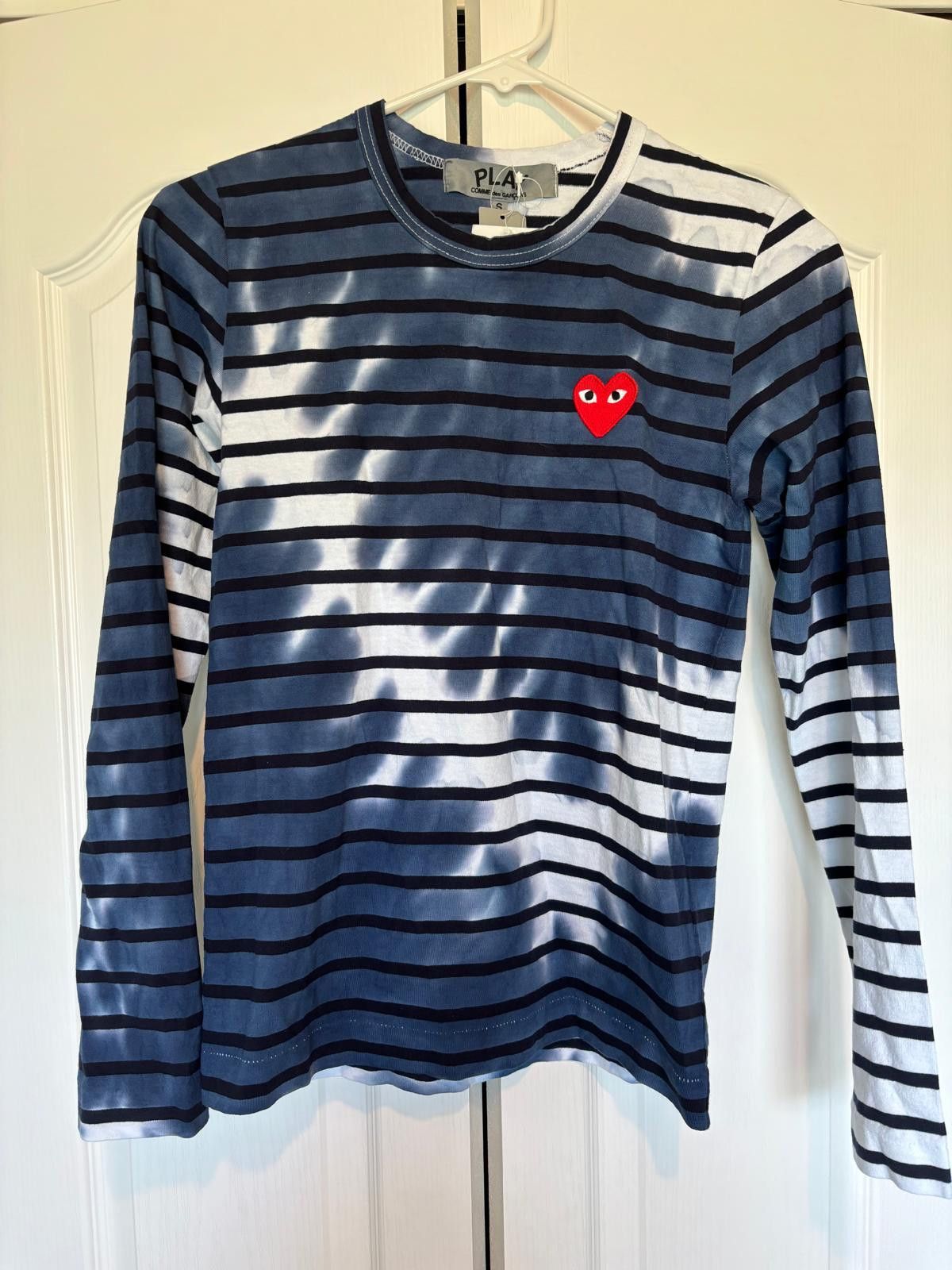 Comme des Garcons PLAY Comme des Garçons PLAY Tie-Dye Striped Long Sleeve, NWT, S Size S / US 4 / IT 40 - 1 Thumbnail