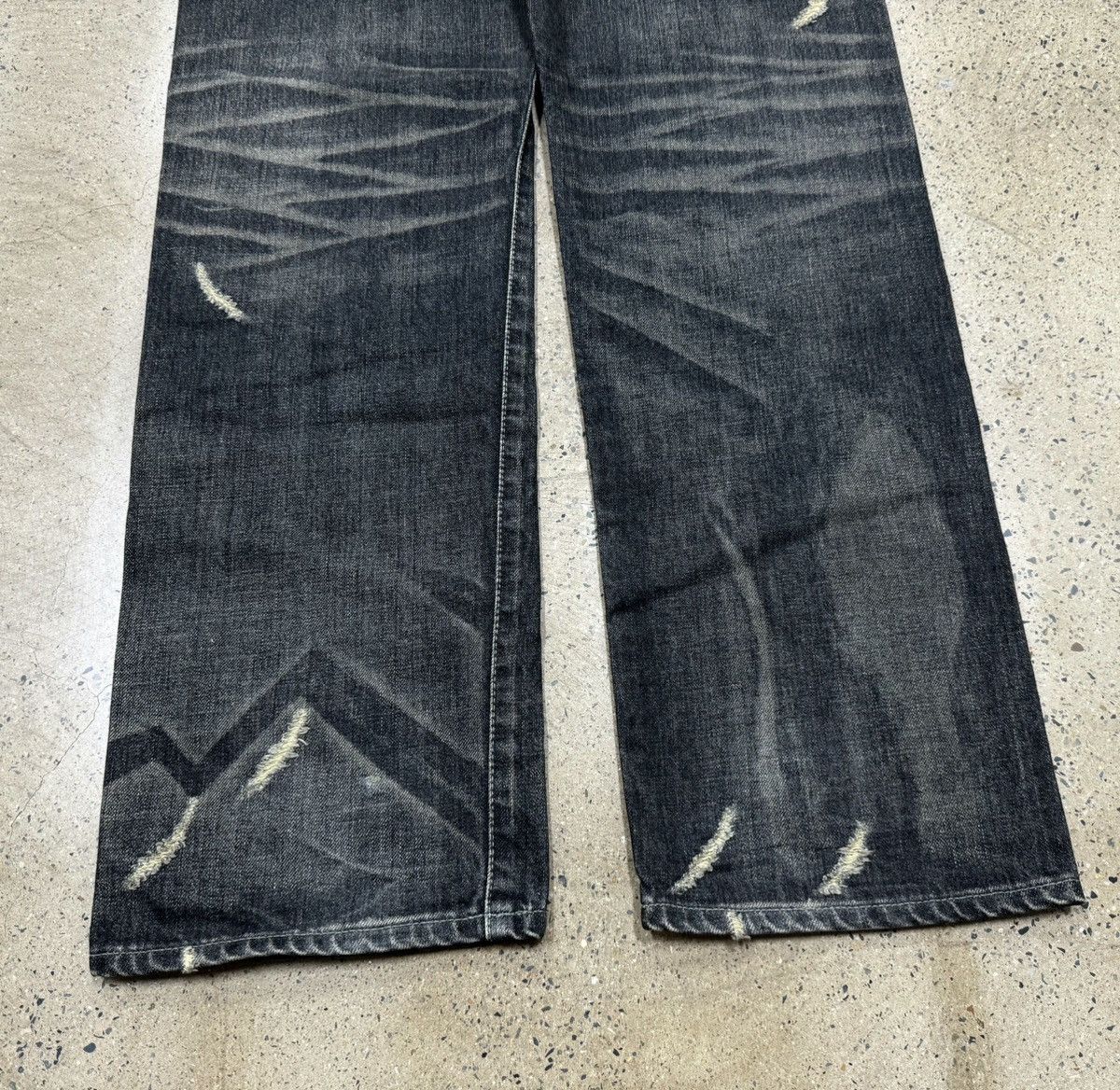 Neighborhood Neighborhood NBHD 06ex Savage Denim，Medium Straight size L Size US 34 / EU 50 - 10 Thumbnail