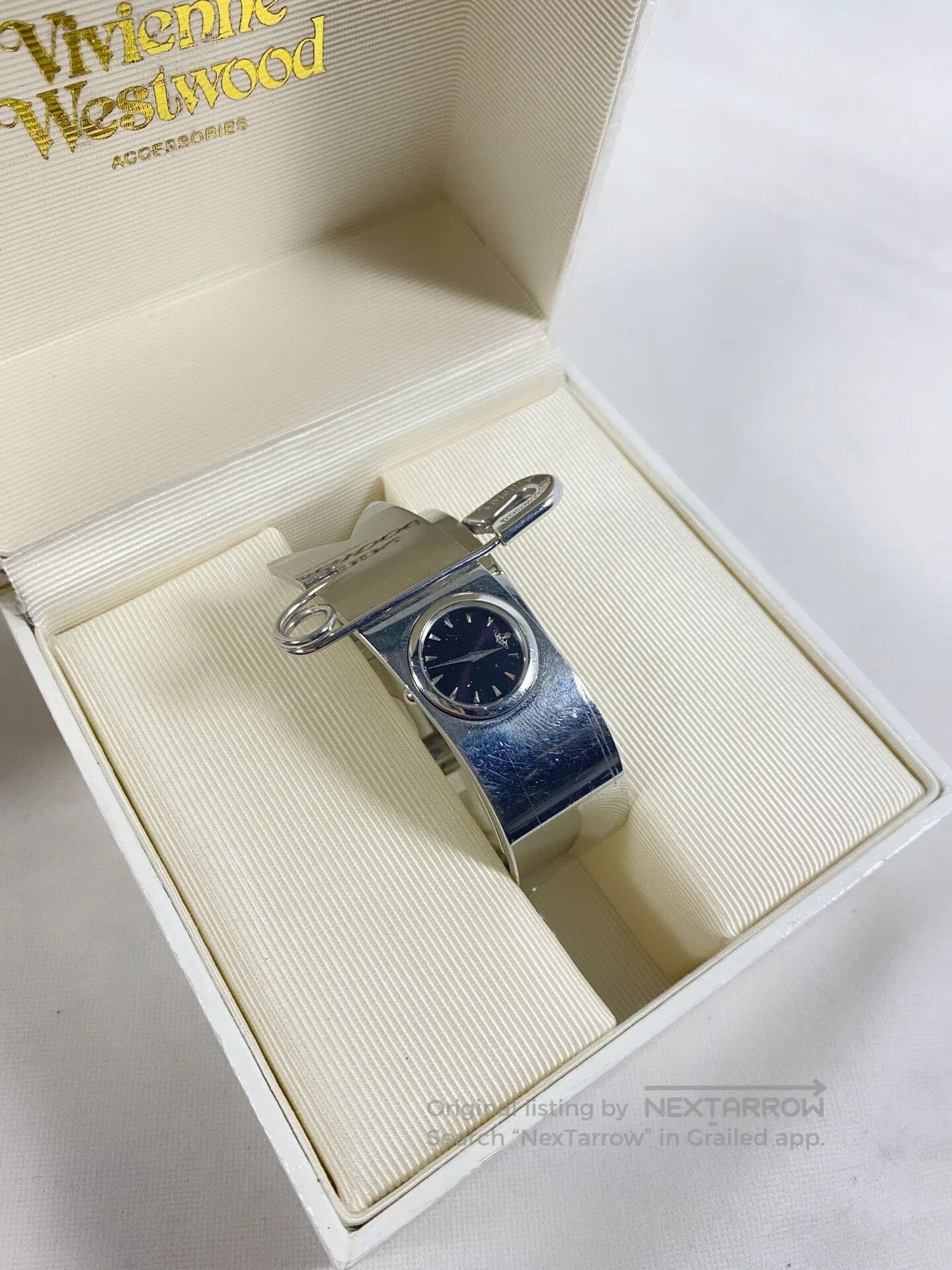 Vivienne Westwood Vivienne Westwood Women's Watch. Size ONE SIZE - 4 Thumbnail