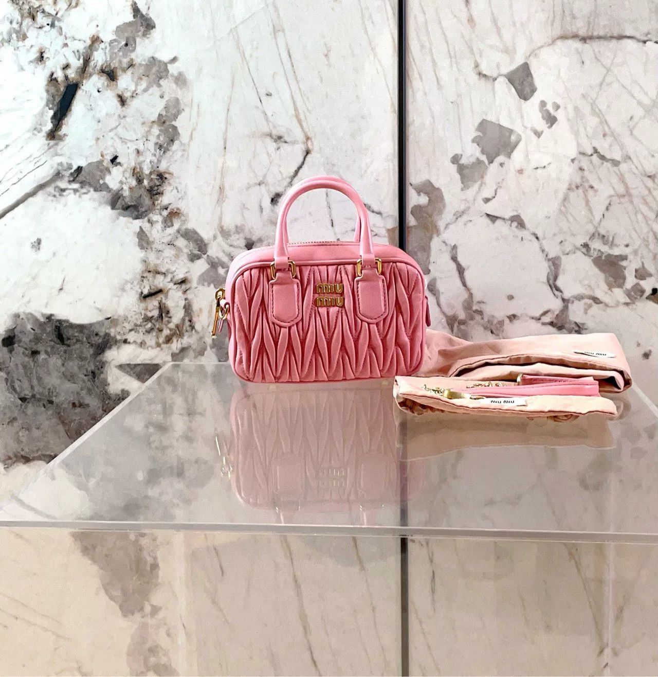 Miu Miu Pre-loved Bag Very good condition Size ONE SIZE - 1 Thumbnail