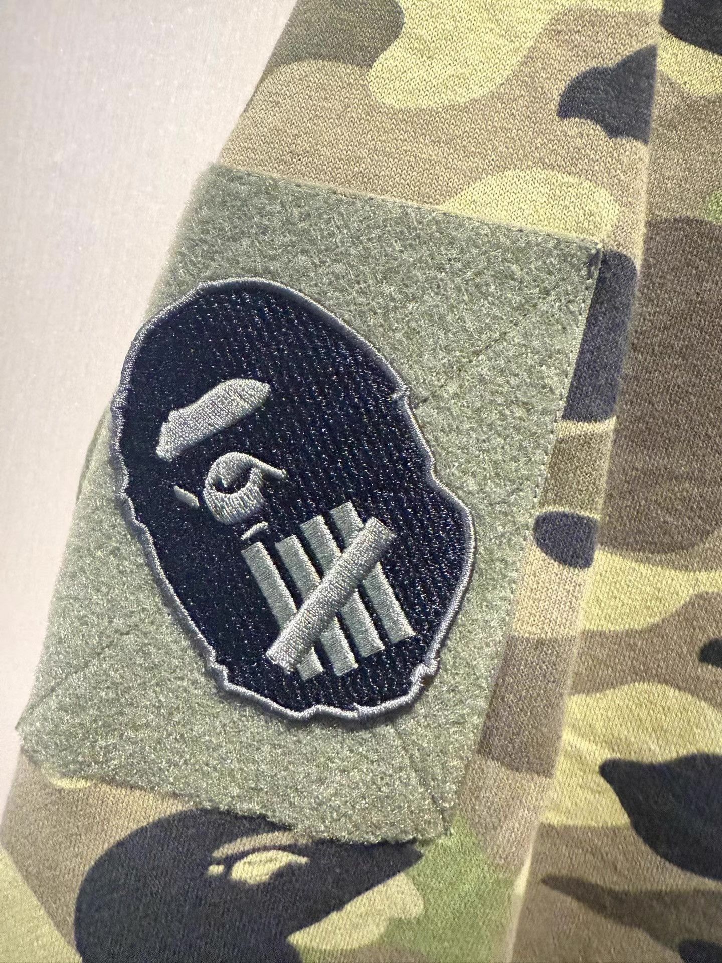Bape Multi Camo Zip-Up Hoodie Size US L / EU 52-54 / 3 - 3 Thumbnail