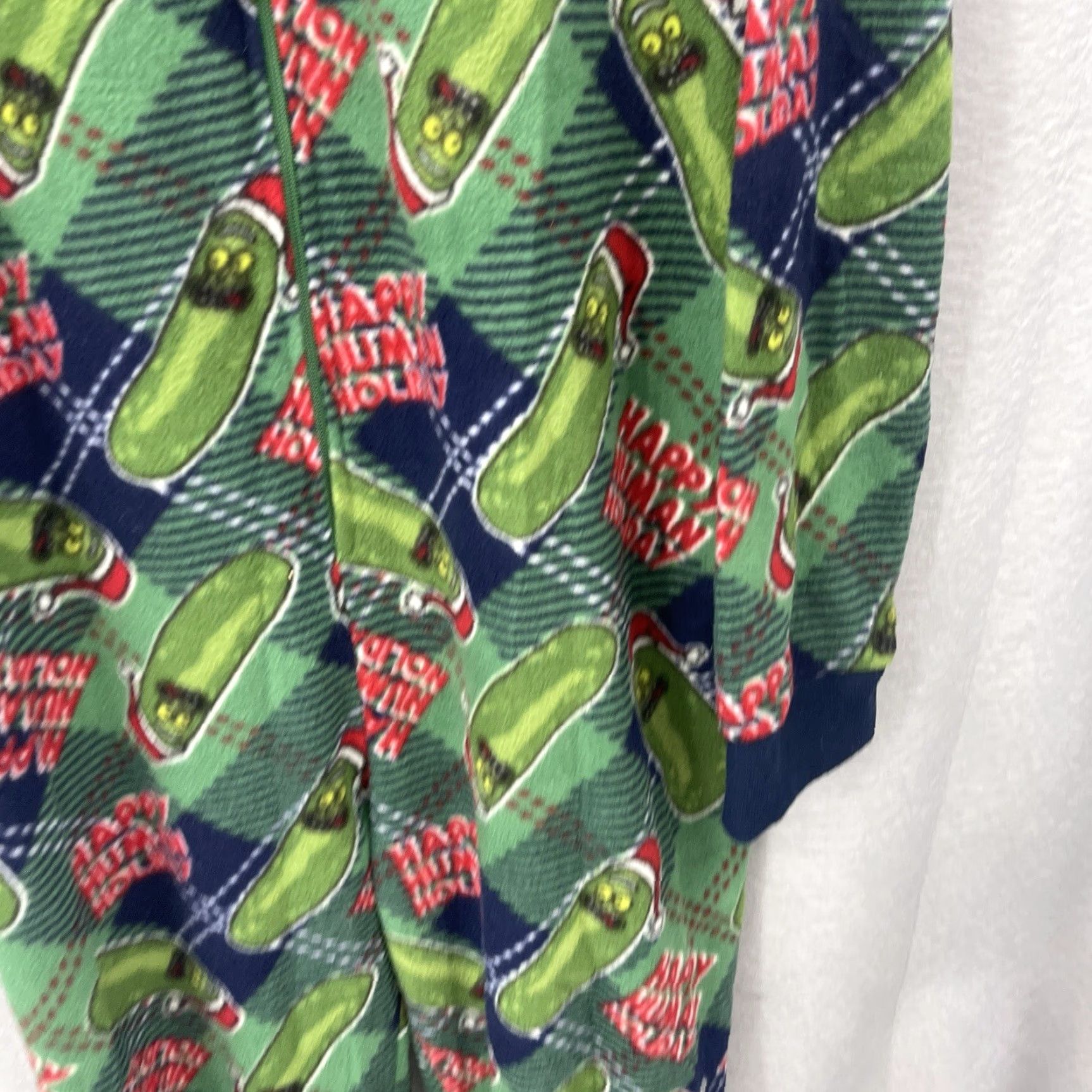 Vintage VINTAGE Rick and Morty Pickle Rick Fleece Pajama Suit Men XL Green Cartoon Christmas Holiday Sleepwear Size 46R - 6 Thumbnail