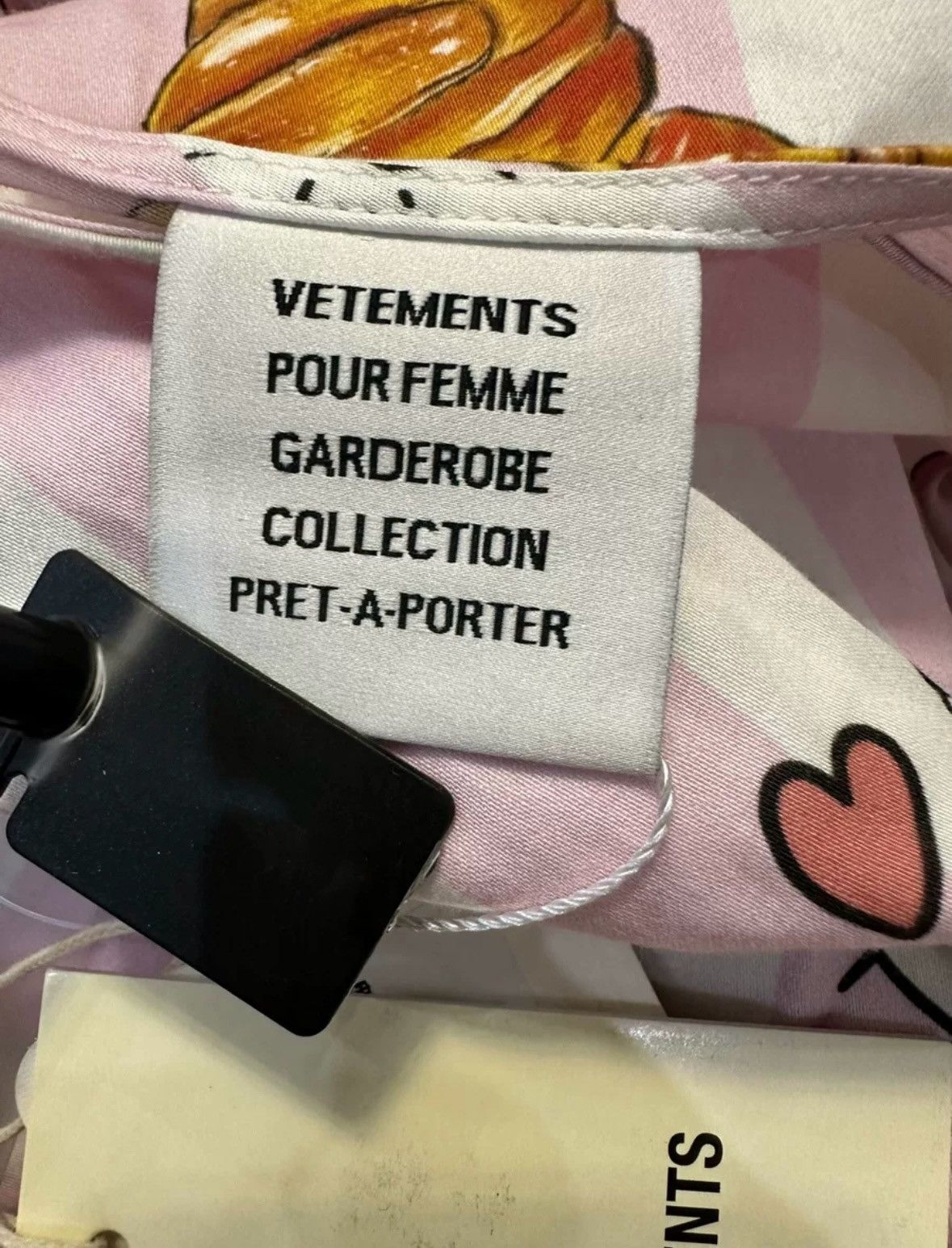 Vetements Vetements 2019aw demna gvasalia 2019 Size M / US 6-8 / IT 42-44 - 3 Thumbnail