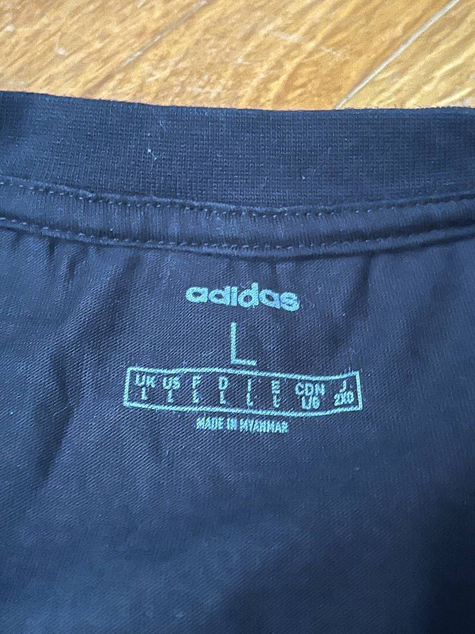 Adidas Adidas Leeds United FC soccer jersey tee Size US L / EU 52-54 / 3 - 6 Thumbnail