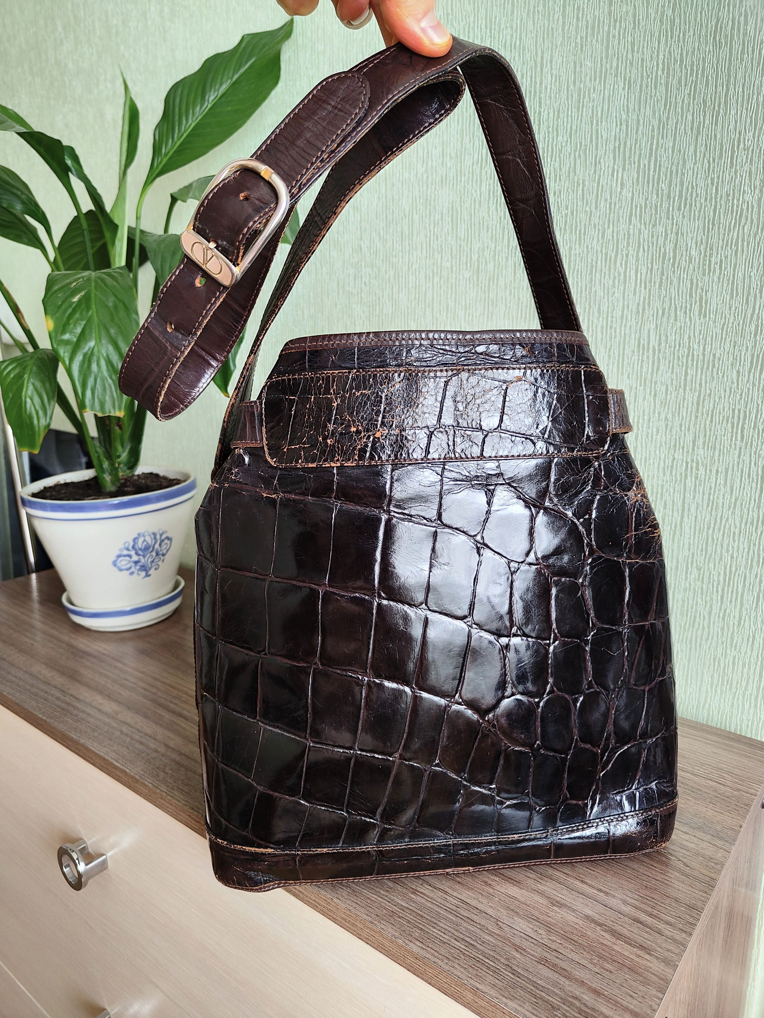 Valentino Valentino Garavani Vintage Leather Bag Shoulder Bag VLTN Size ONE SIZE - 3 Thumbnail