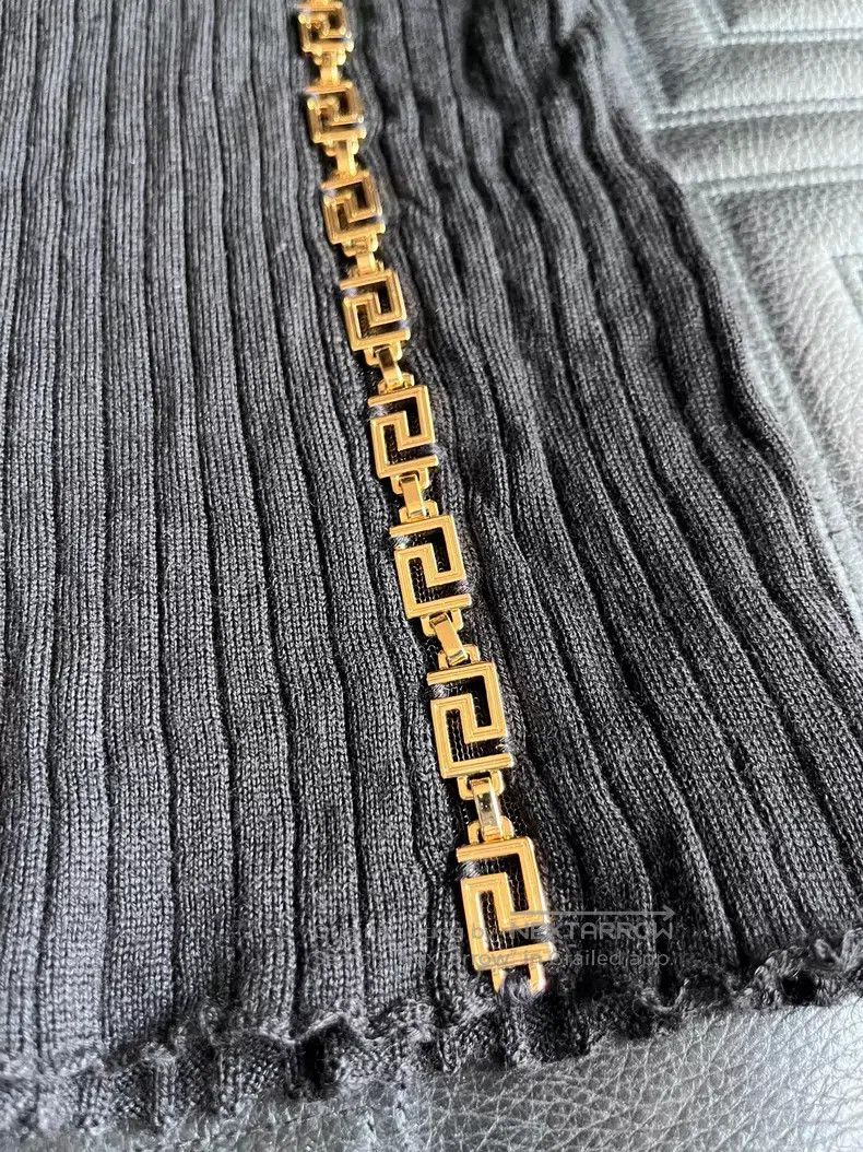 Versace Versace Turtleneck knitted dress Size XS / US 0-2 / IT 36-38 - 5 Thumbnail