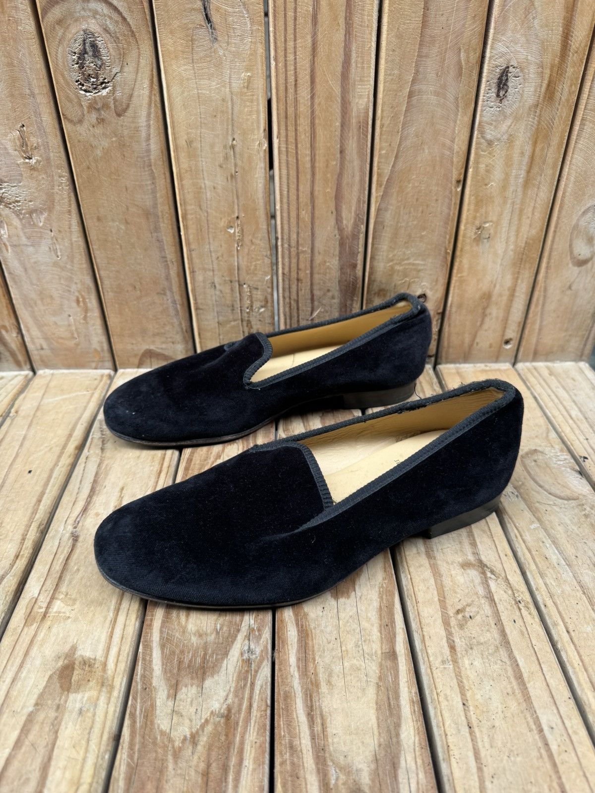 Tricker's Tricker’s black velvet mens pull on loafers UK 7 USA 8 Size US 7 / EU 40 - 14 Thumbnail