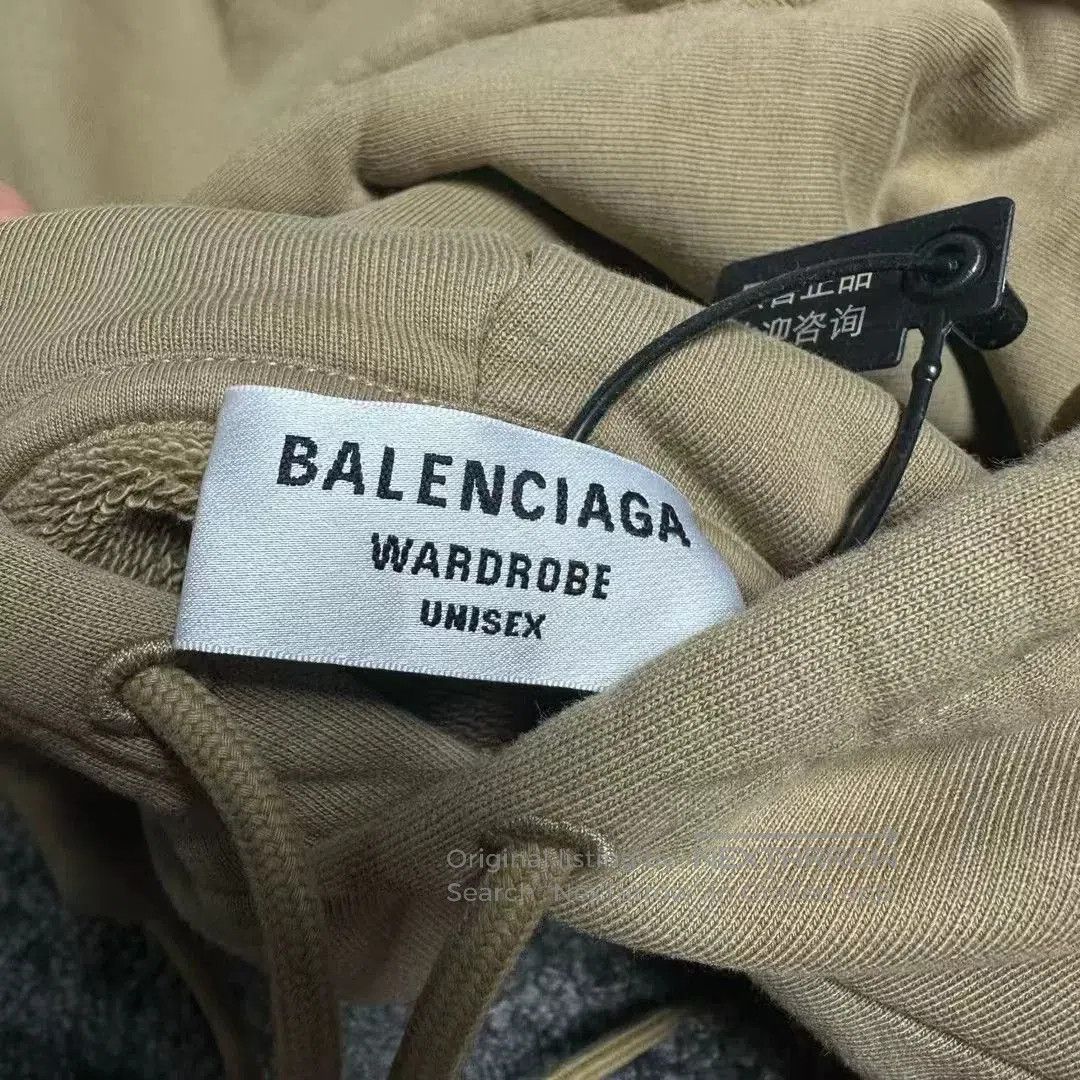 Balenciaga balenciaga double b logo embroidered hoodie. Size US S / EU 44-46 / 1 - 3 Thumbnail