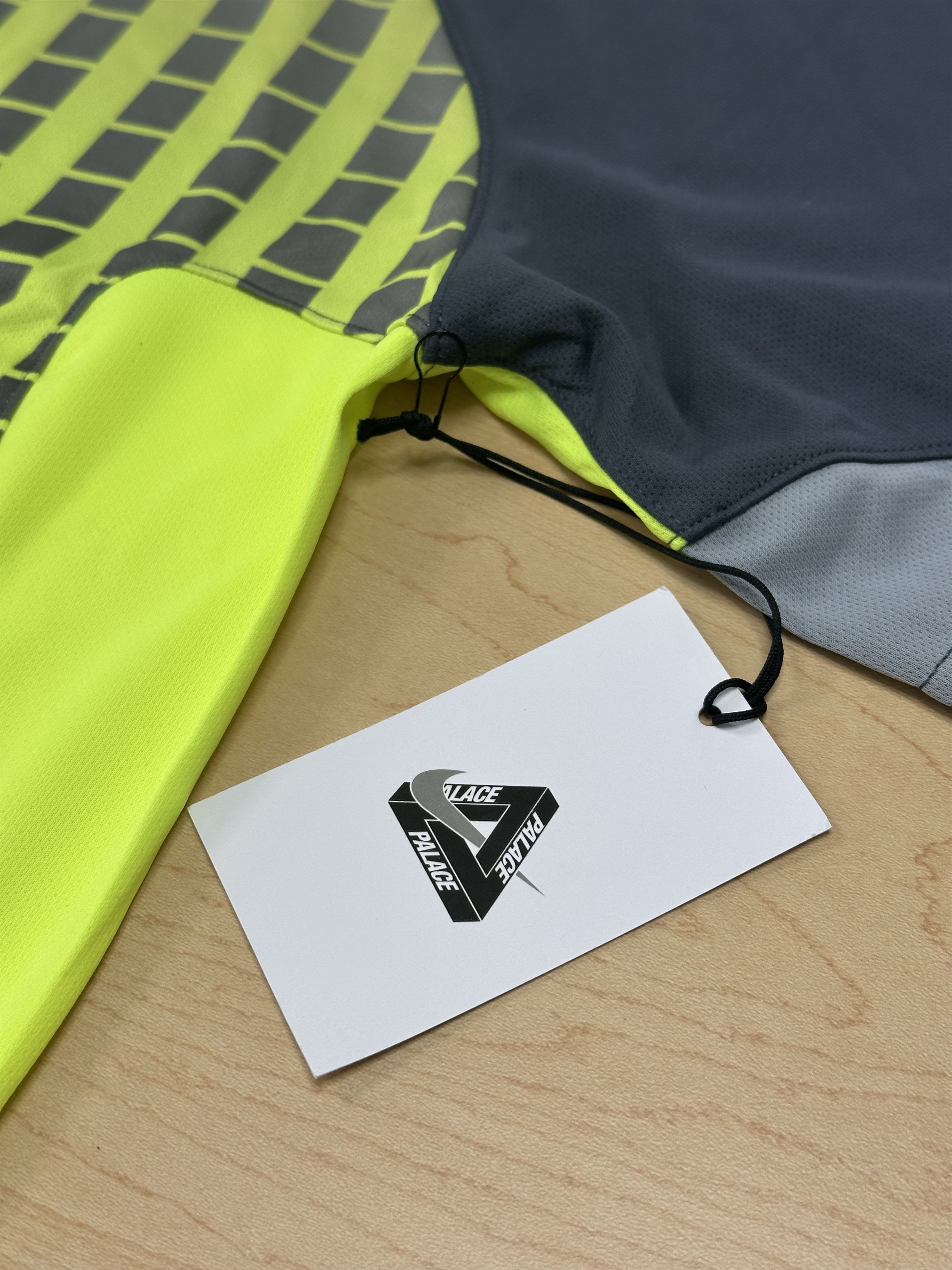 Palace PALACE NIKE TOTAL P90 JERSEY GREY Size US L / EU 52-54 / 3 - 4 Thumbnail