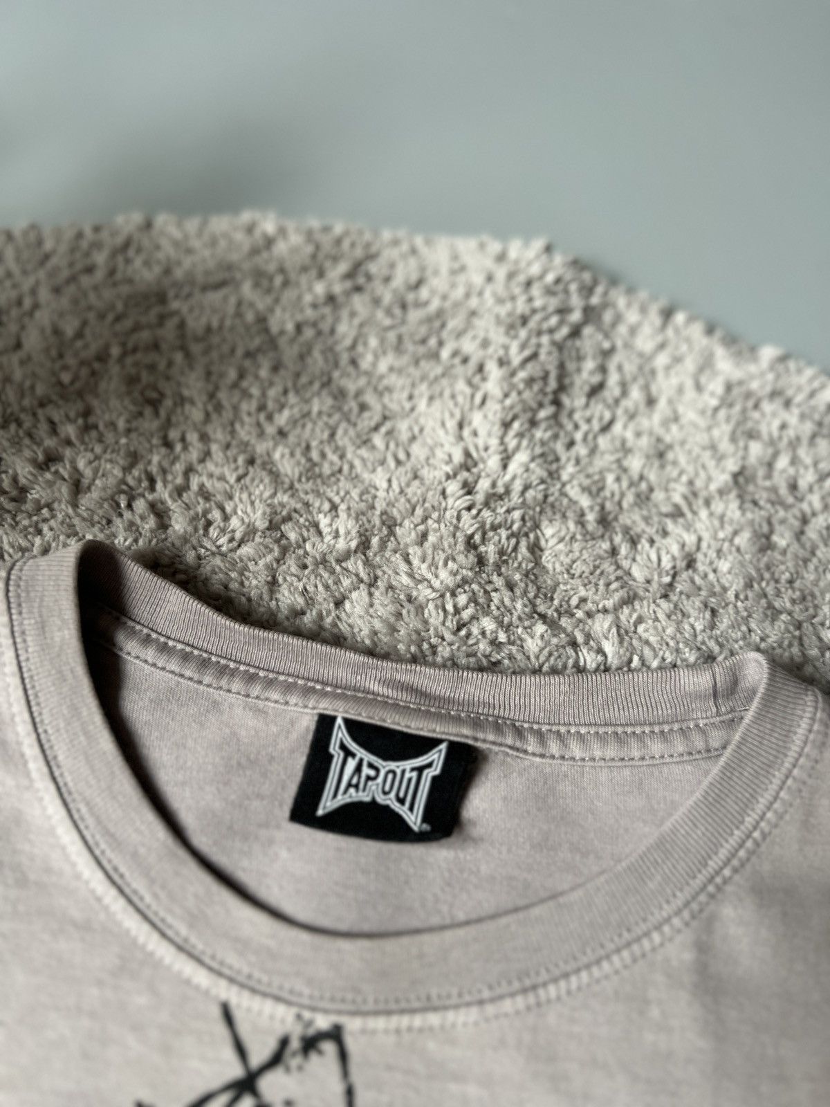 Tapout × Vintage Tapout Big Print Logo Grey Men’s Y2K Rare T-shirt Size US M / EU 48-50 / 2 - 5 Thumbnail