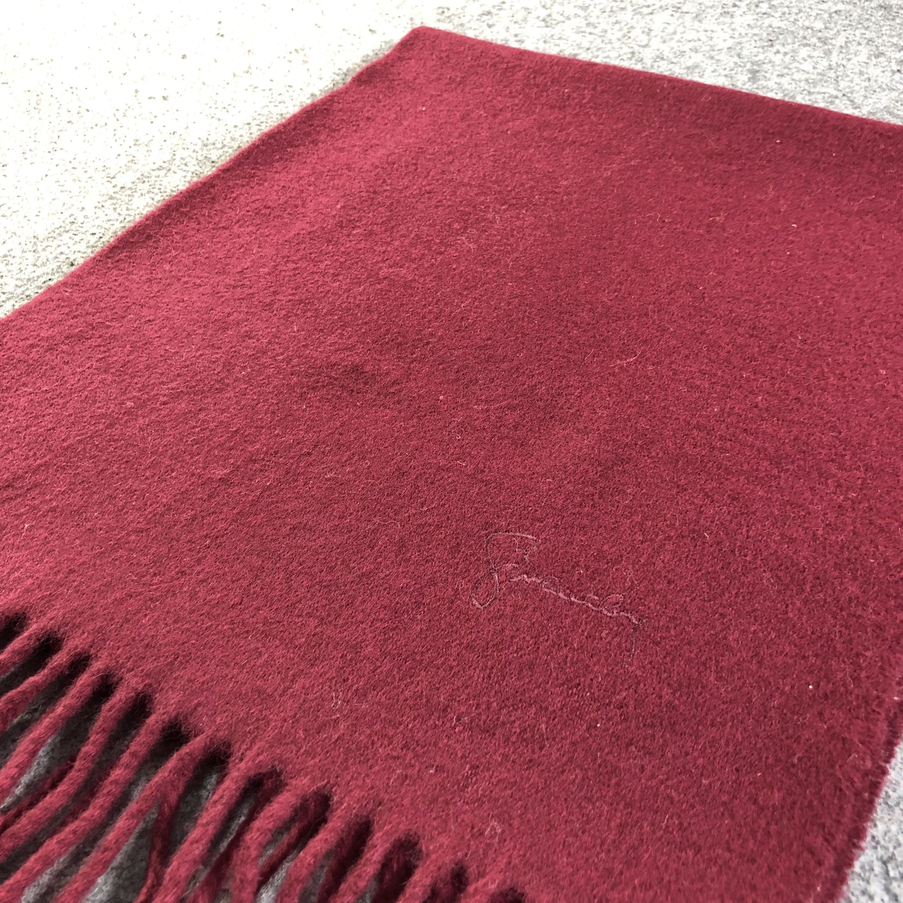 Givenchy Givenchy Plain Wool Scarf Muffler V1331 Size ONE SIZE - 2 Thumbnail