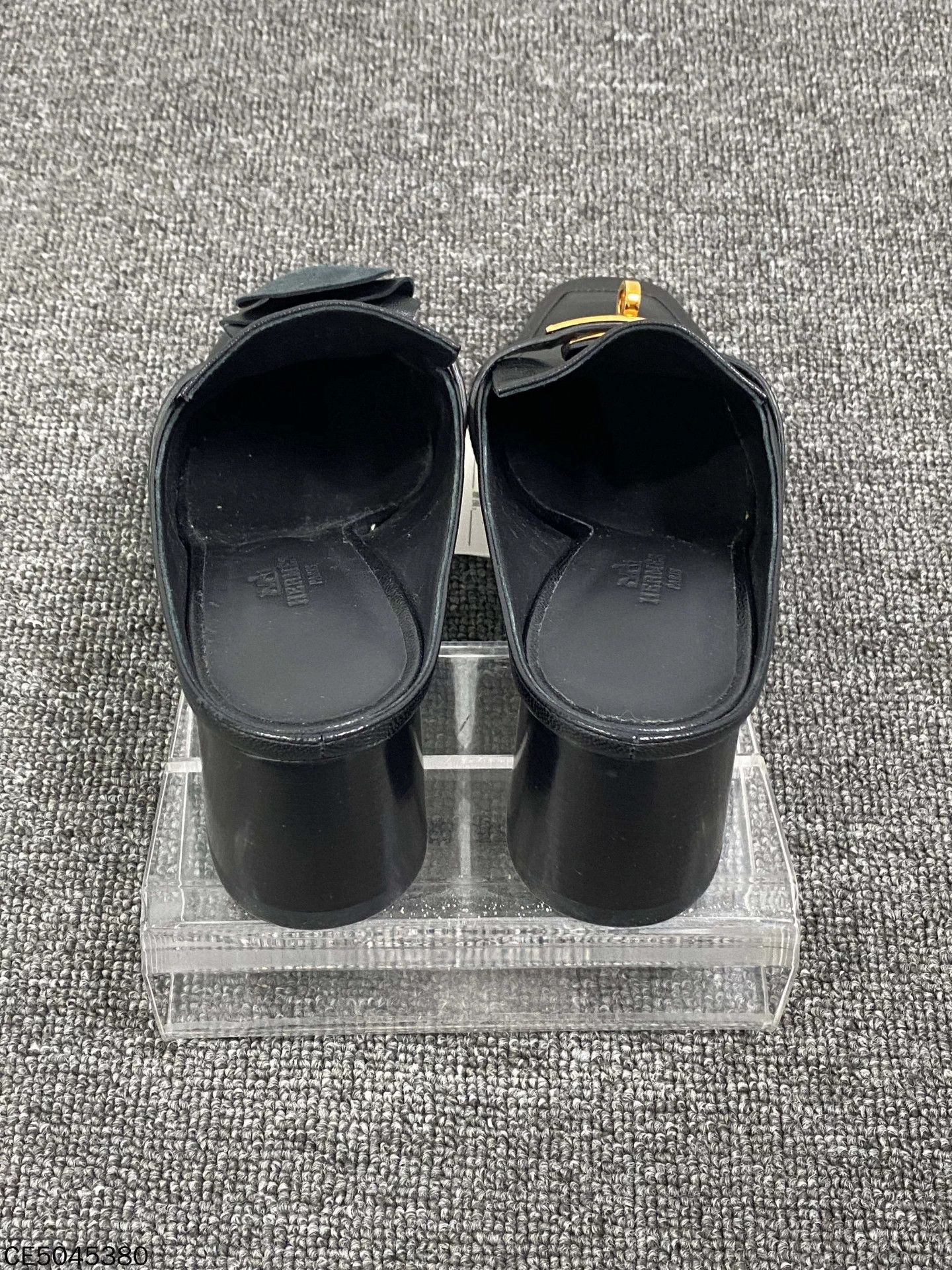 Hermes HERMES Black Kelly Buckle Birkenstock Slippers 37.5EU Size US 7 / IT 37 - 5 Thumbnail