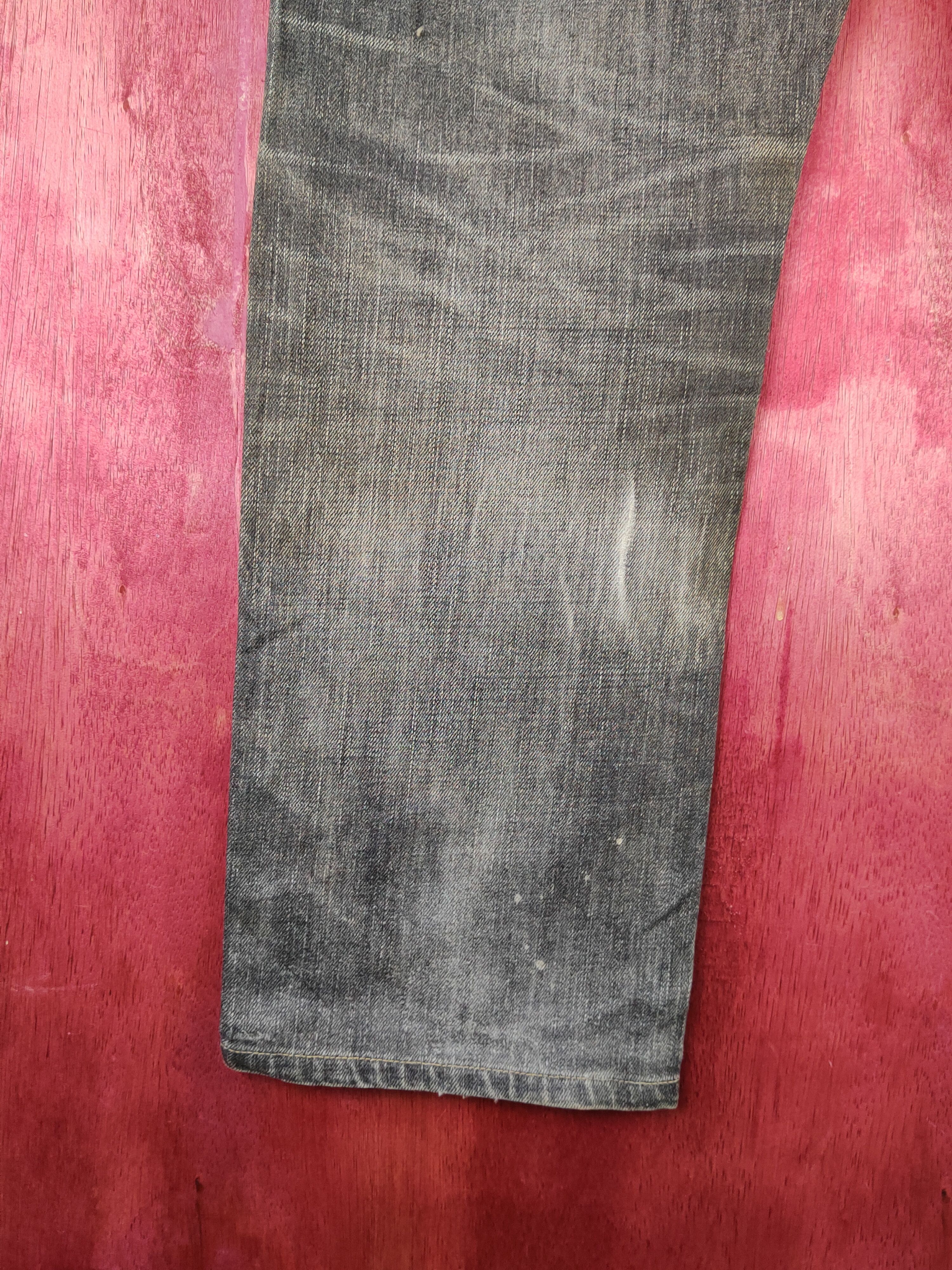 Japanese Brand DL Uniqlo Black Faded Distressed Ripped Jeans #S1627 Size US 31 - 10 Thumbnail