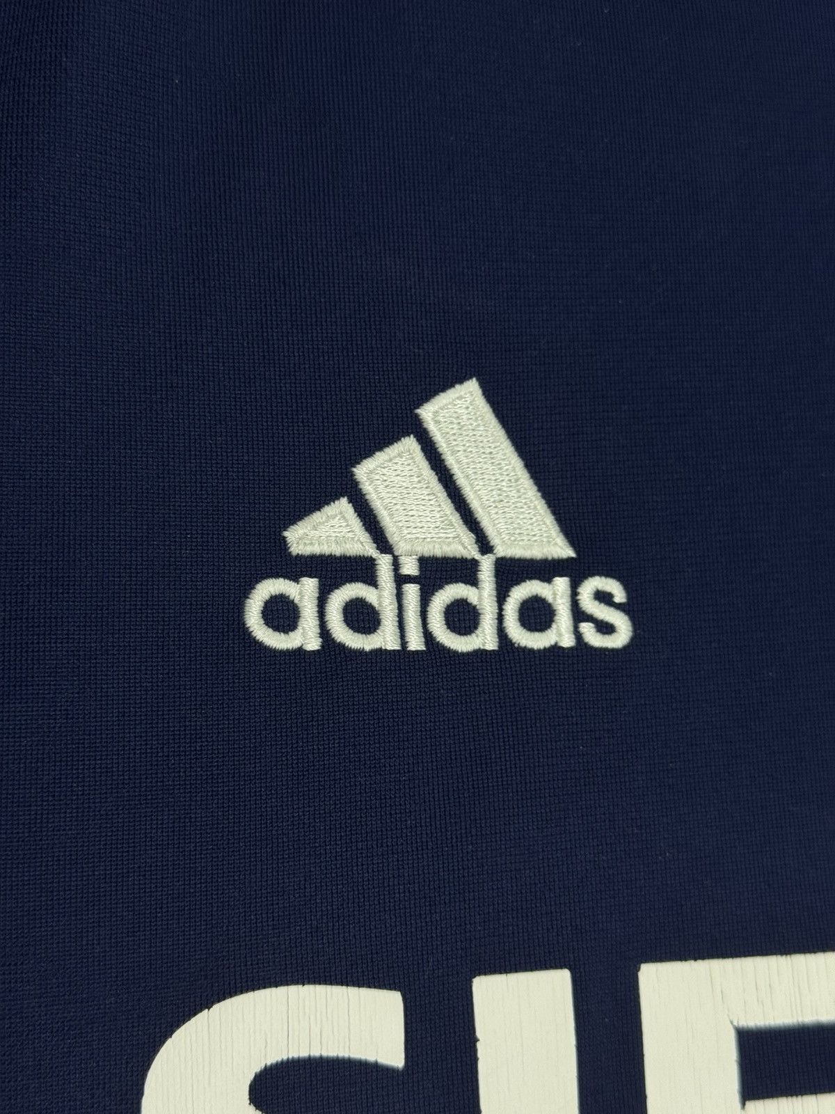 Adidas Adidas Real Madrid FC 2005/06 Away Football Shirt Size US L / EU 52-54 / 3 - 9 Thumbnail
