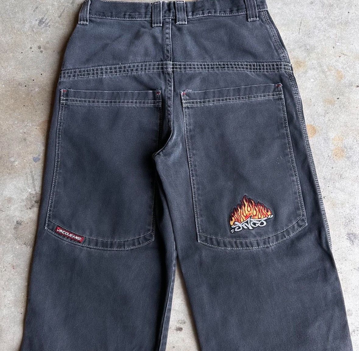 JNCO ultra rare 90s ‘Flame JNCO Patch Jeans distressed Grail pair Size US 28 / EU 44 - 4 Thumbnail