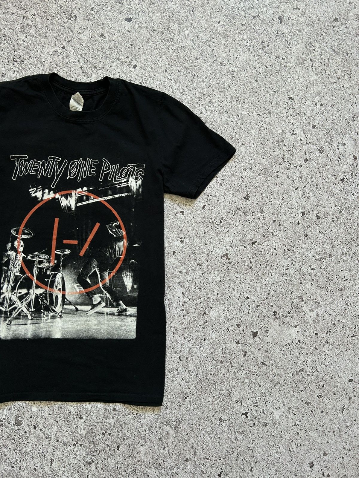 Band Tees Vintage Y2k Twenty One Pilots Cult Rock Band Retro Tee Size US S / EU 44-46 / 1 - 4 Thumbnail