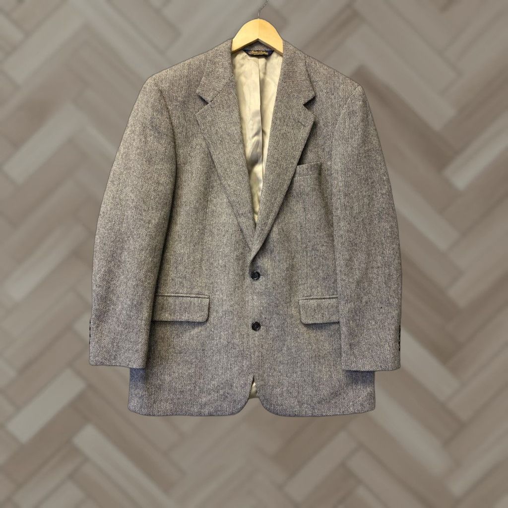 Brooks Brothers VTG Brooks Brothers Blazer Jacket Wool Herringbone Men's 39R Gray USA Vintage Classic Preppy 39 Chest Mens Size 40R - 1 Thumbnail