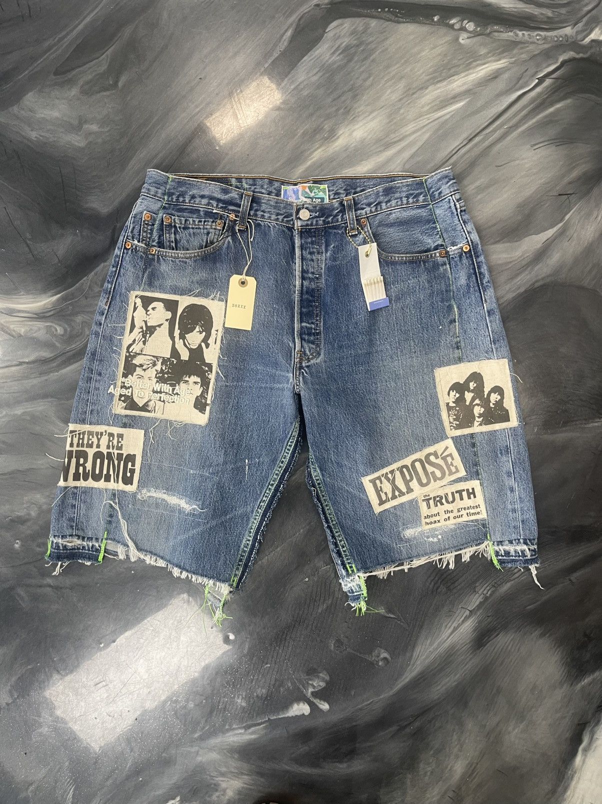 Better With Age Better With Age Cocktail Single-Knee Short Size US 36 / EU 52 - 1 Thumbnail