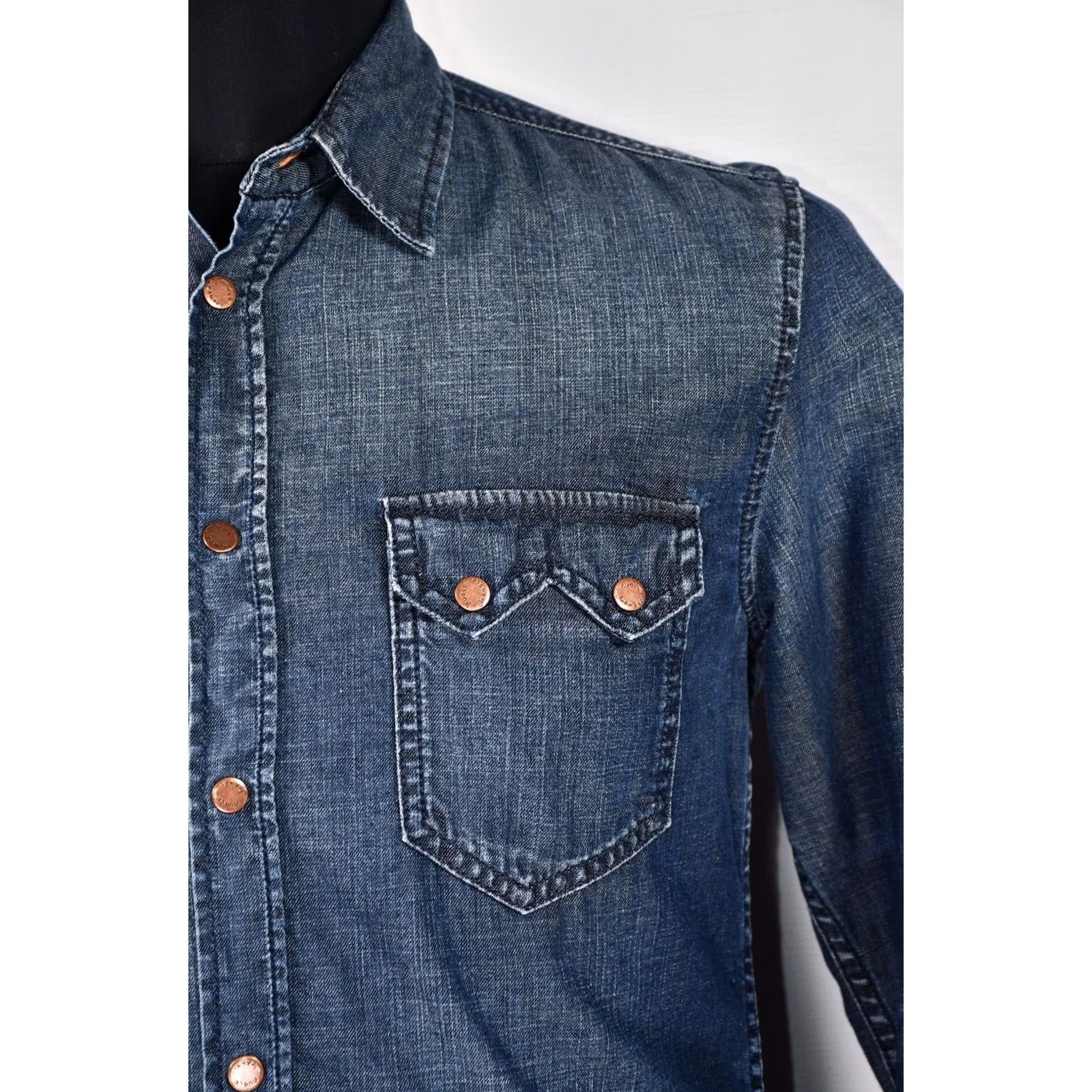 Nudie Jeans Nudie Jeans Western Denim Shirt Men S Size US S / EU 44-46 / 1 - 7 Thumbnail