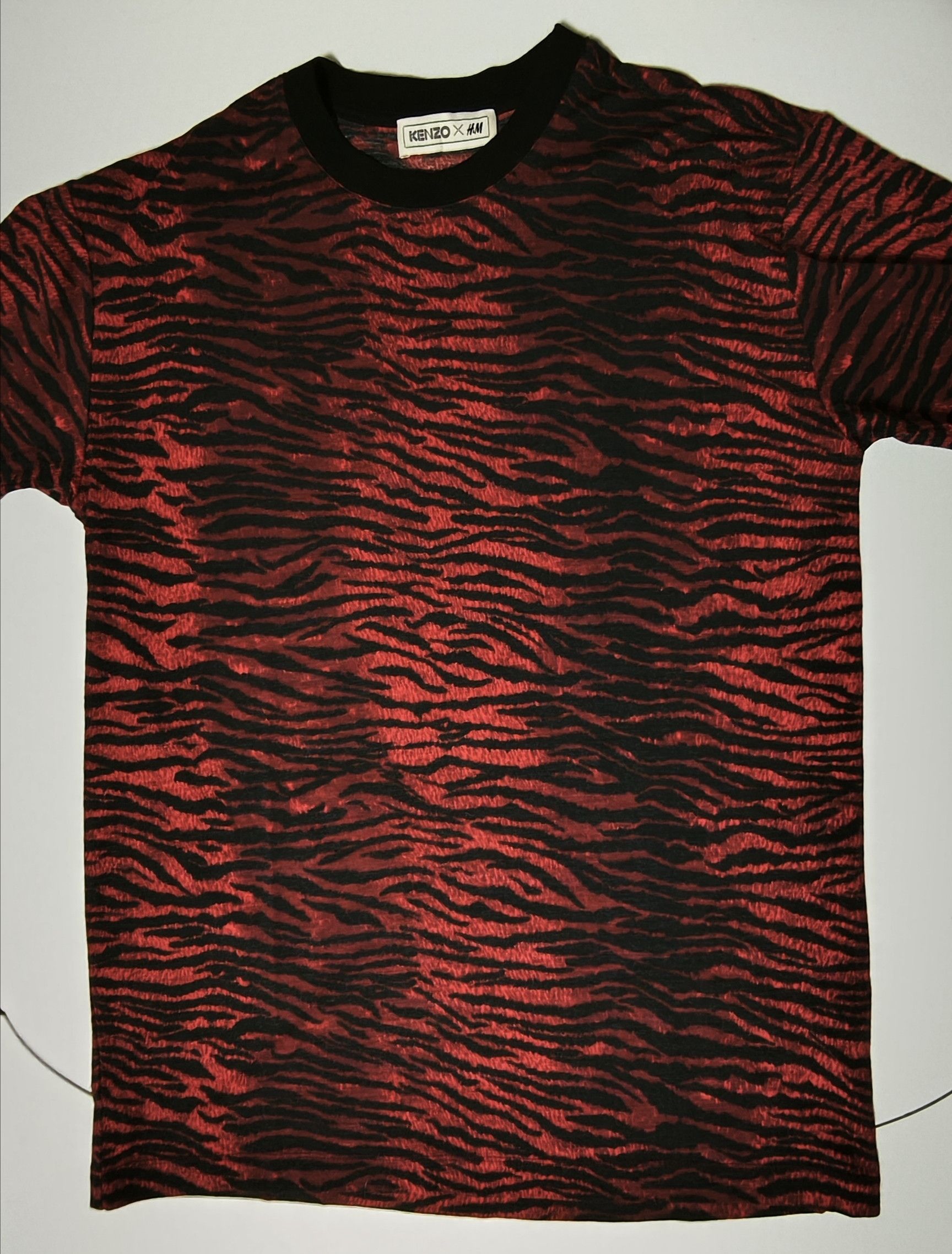 Kenzo Red wool T-shirt with tiger print Size US M / EU 48-50 / 2 - 2 Thumbnail