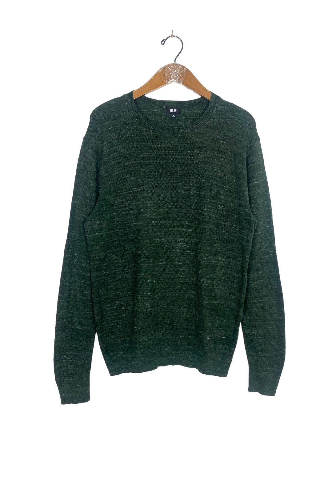 Uniqlo Rare‼️ Uniqlo Green Plain Sweatshirt Size US M / EU 48-50 / 2 - 1 Thumbnail