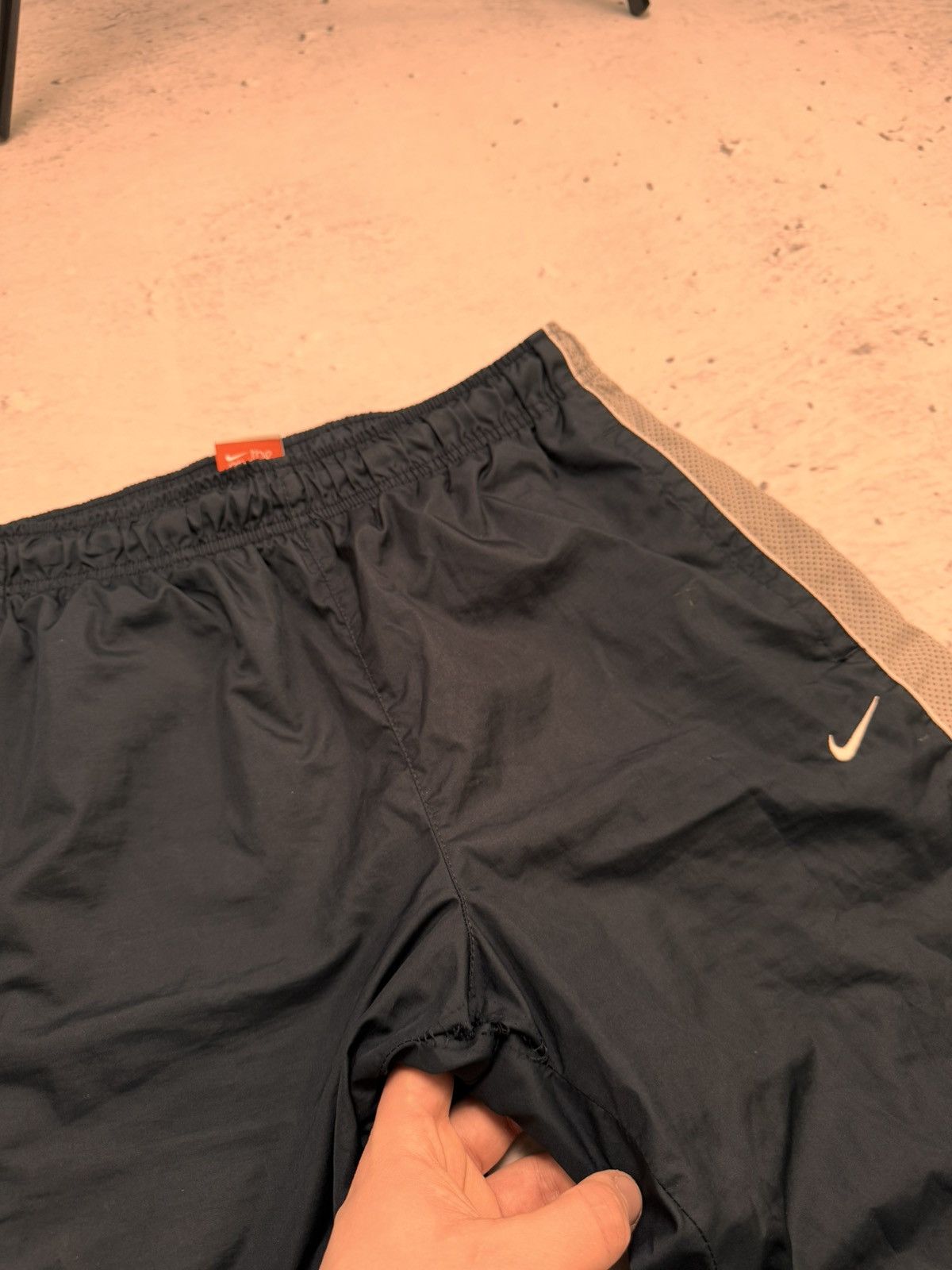 Nike × Vintage NIKE VINTAGE BASIC LOGO OVERSIZE BAGGY PANTS Size US 32 / EU 48 - 5 Thumbnail