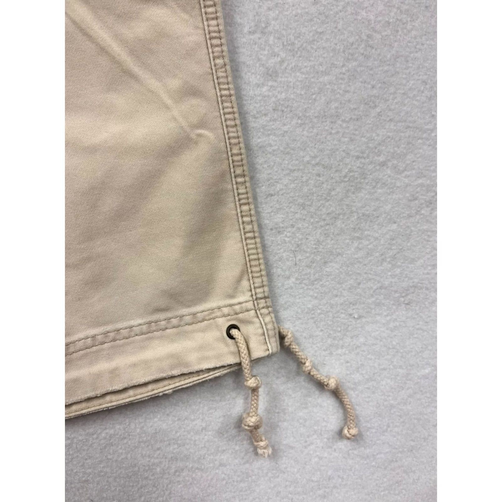 Abercrombie & Fitch VINTAGE Abercrombie & Fitch Capris Women 6 Beige Y2K Capri Women 6 Beige Capris Womens Girls Mens Size ONE SIZE - 5 Thumbnail