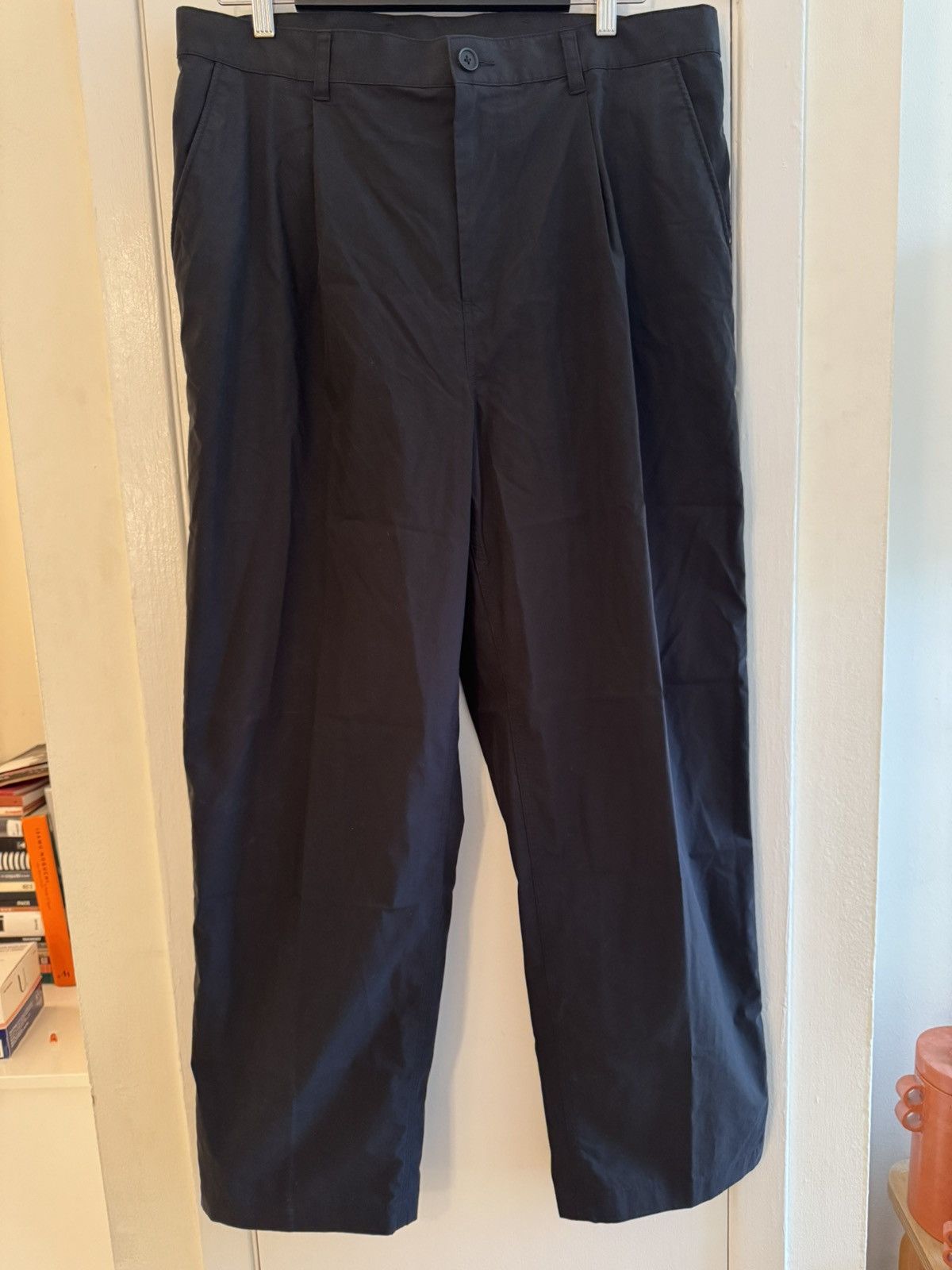 Reigning Champ REIGNING CHAMP Sophomore Black Cotton Pleated Pants Size 34 Size US 34 / EU 50 - 1 Thumbnail