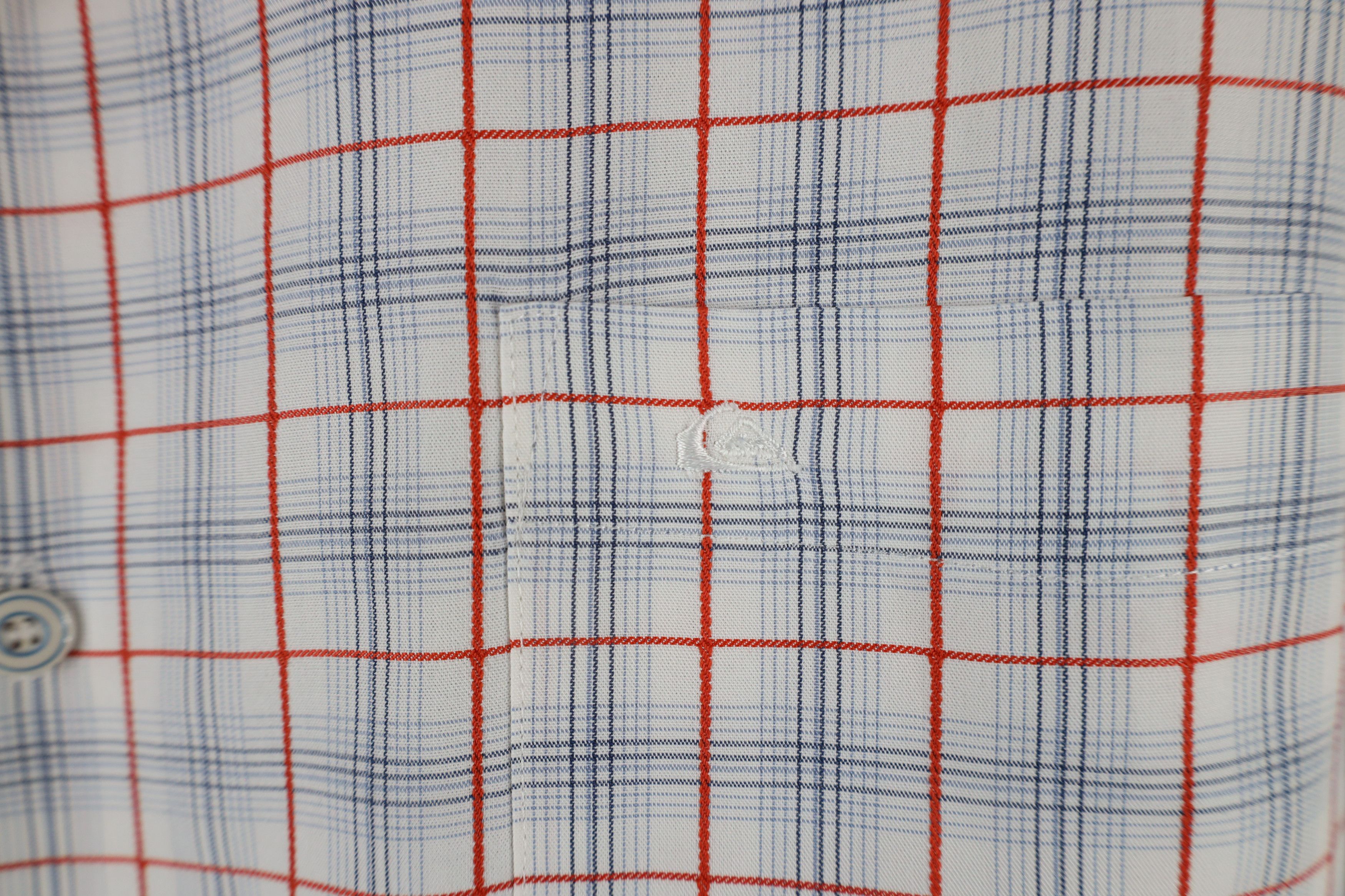 Quiksilver × Vintage Vintage Quiksilver Short Sleeve Collared Button Shirt Size US XL / EU 56 / 4 - 4 Thumbnail